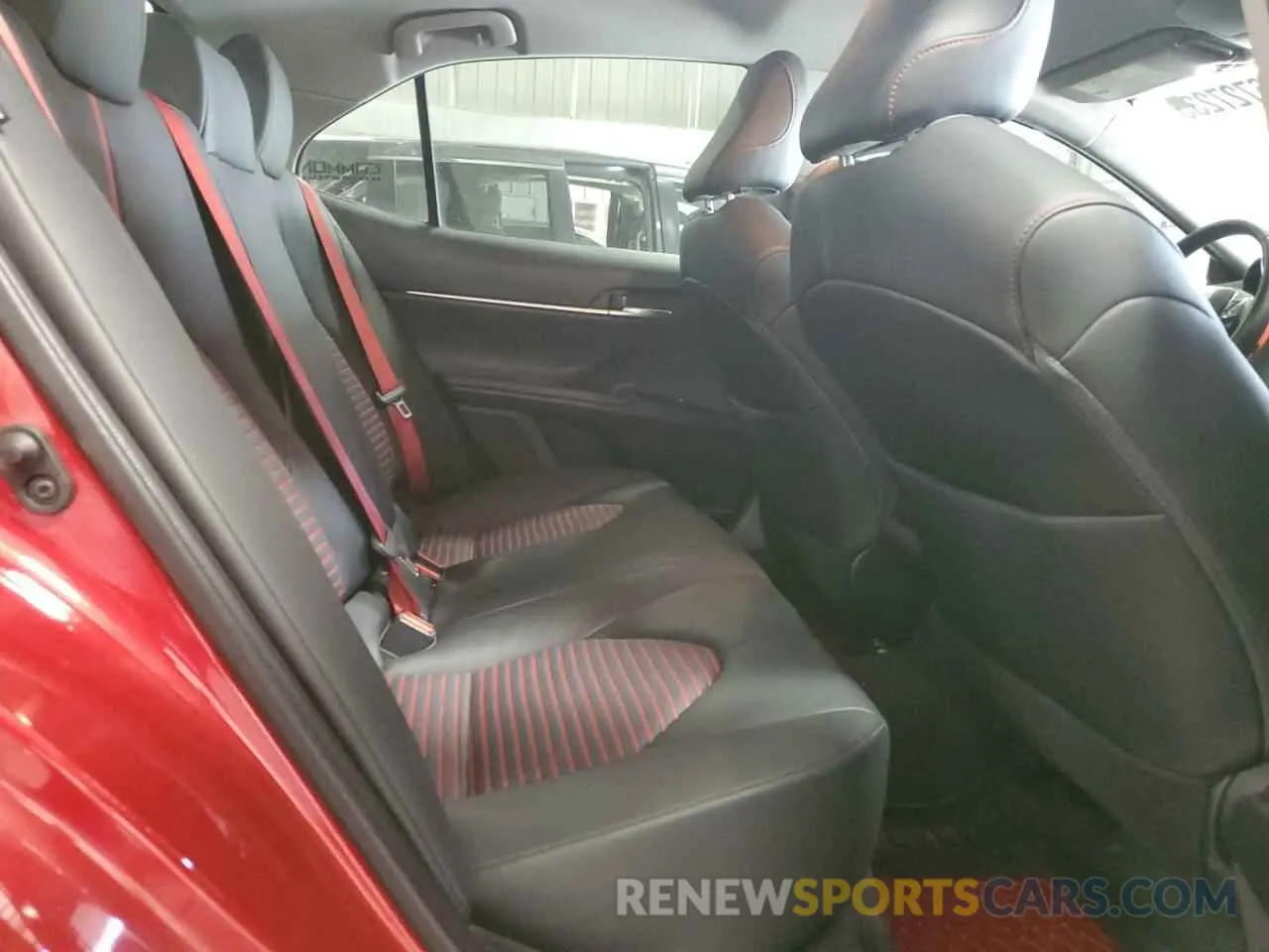 10 Photograph of a damaged car 4T1NZ1AK5LU047129 TOYOTA CAMRY 2020