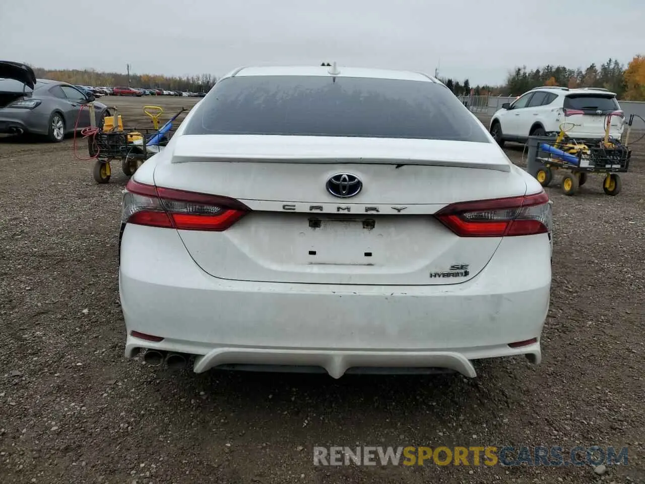 6 Photograph of a damaged car 4T1B21HK3MU015956 TOYOTA CAMRY 2021