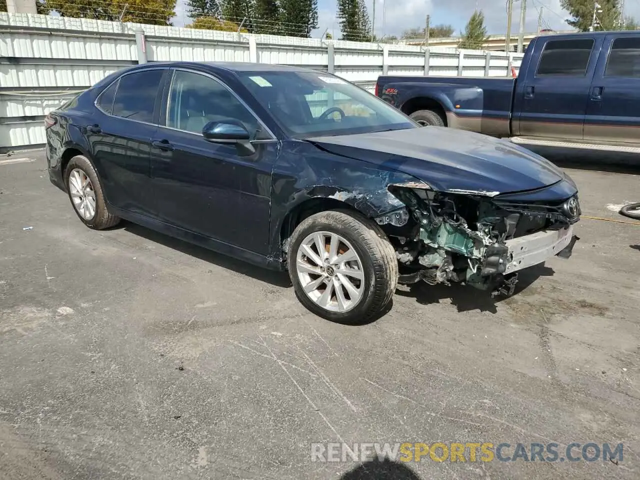 4 Фотография поврежденного автомобиля 4T1C11AK0MU442688 TOYOTA CAMRY 2021