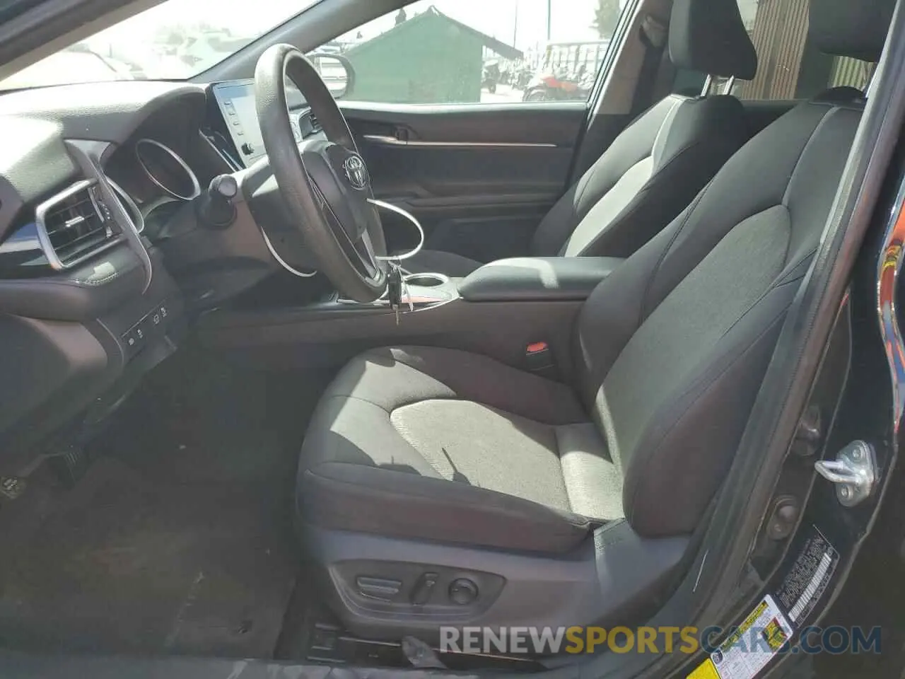 7 Фотография поврежденного автомобиля 4T1C11AK0MU442688 TOYOTA CAMRY 2021