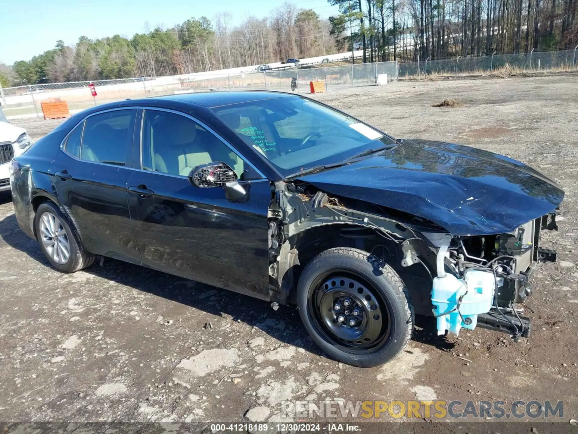 1 Фотография поврежденного автомобиля 4T1C11AK0MU539583 TOYOTA CAMRY 2021