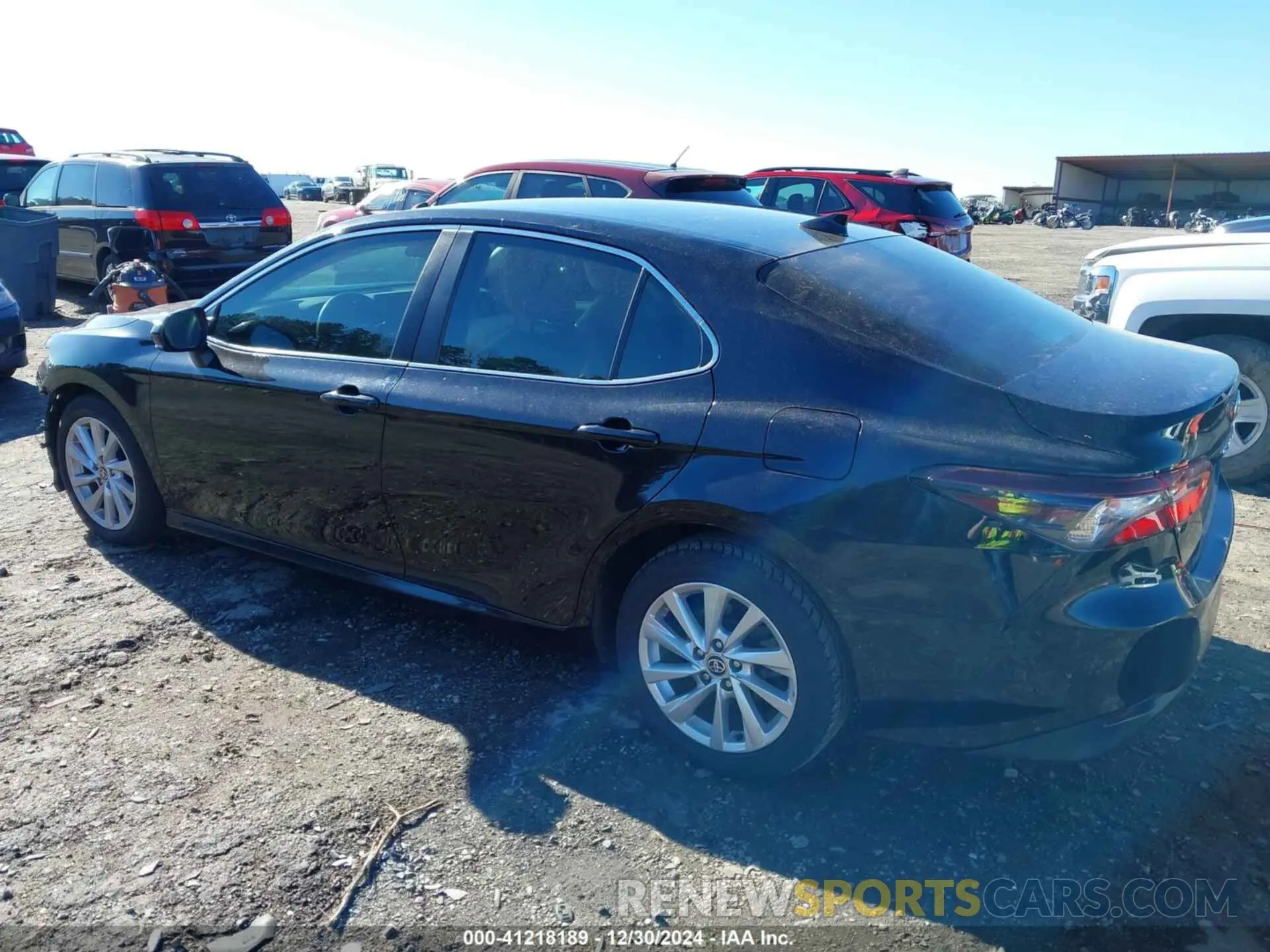 3 Фотография поврежденного автомобиля 4T1C11AK0MU539583 TOYOTA CAMRY 2021