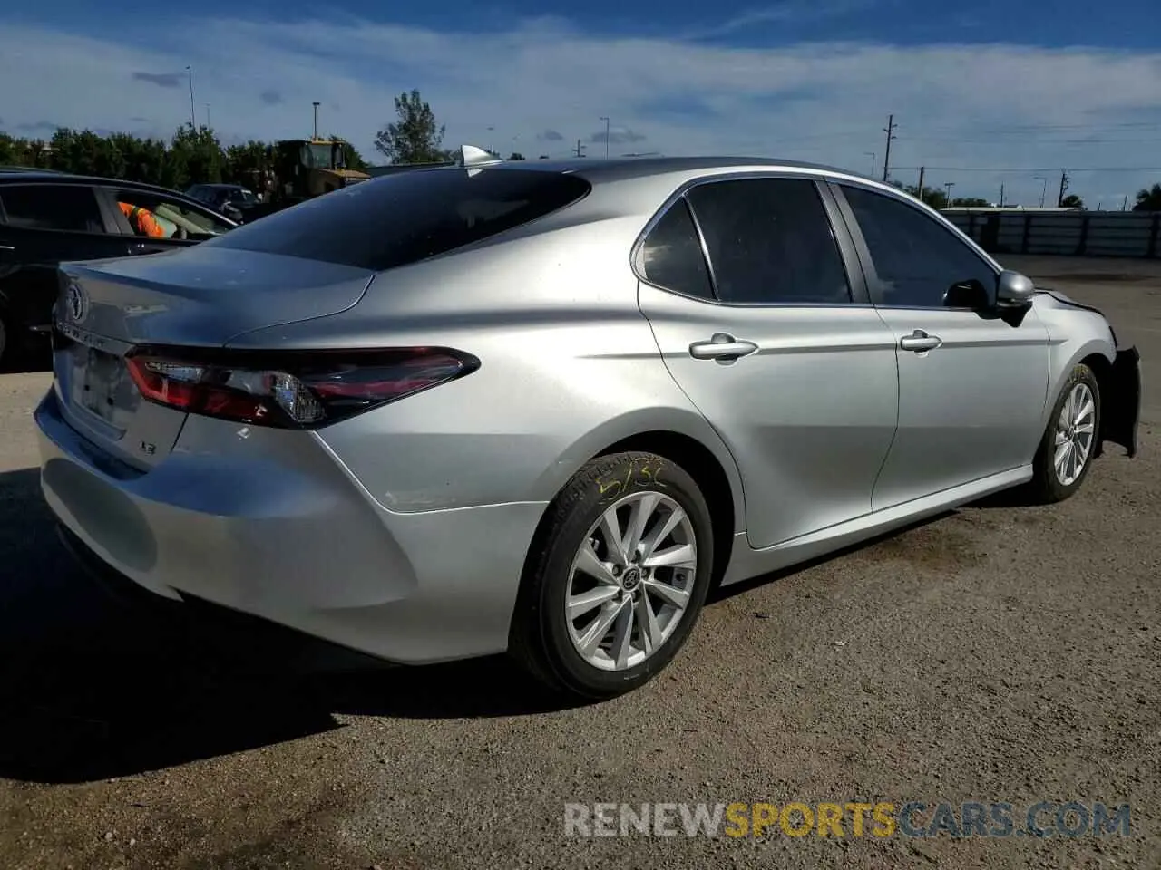 3 Фотография поврежденного автомобиля 4T1C11AK0MU595121 TOYOTA CAMRY 2021