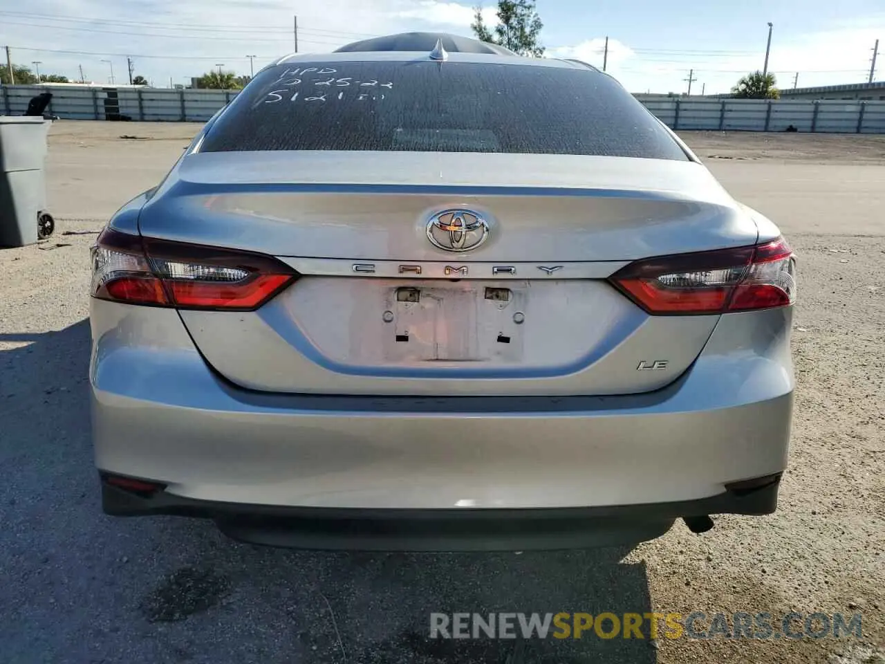 6 Фотография поврежденного автомобиля 4T1C11AK0MU595121 TOYOTA CAMRY 2021