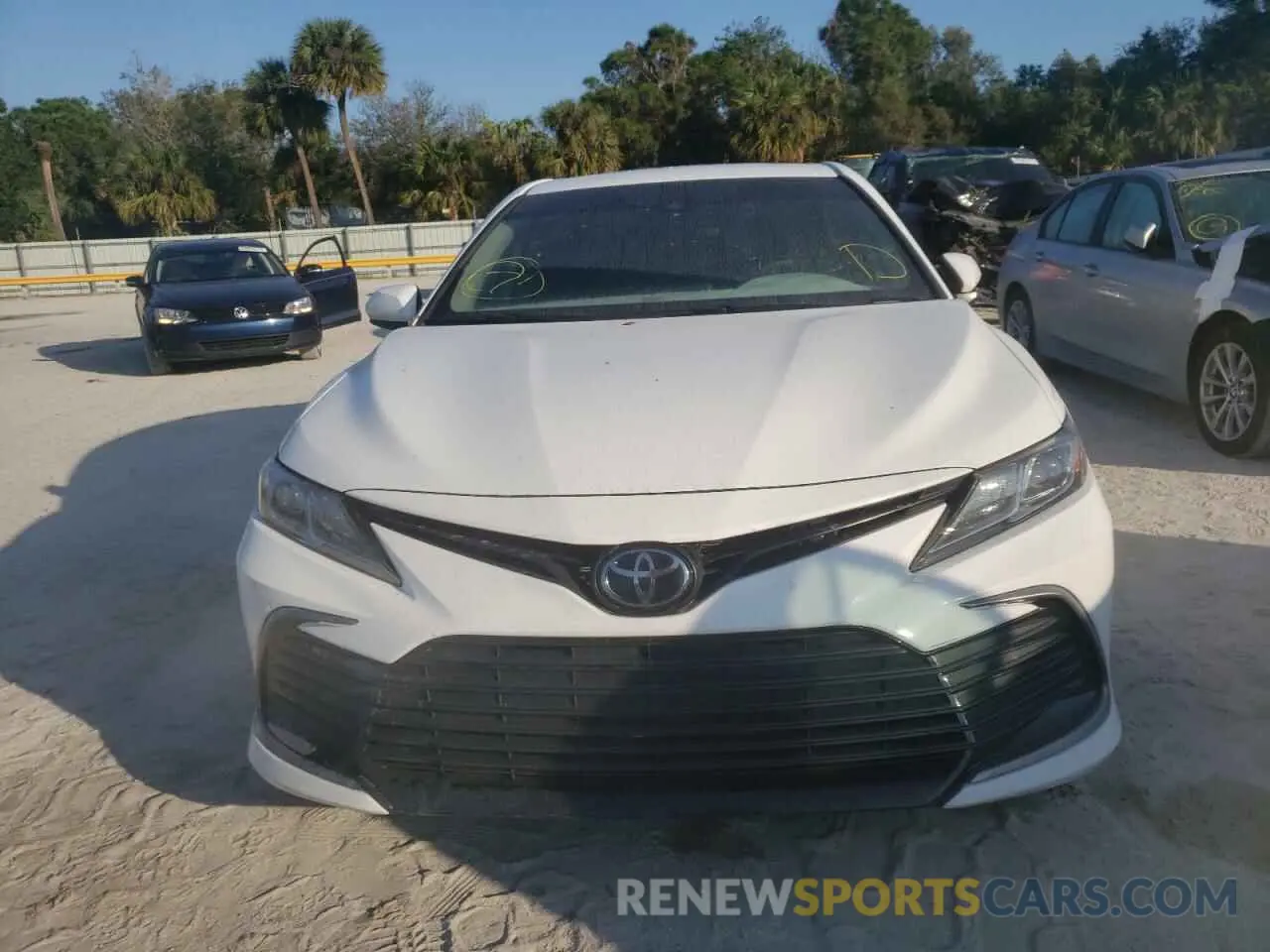 5 Photograph of a damaged car 4T1C11AK0MU599248 TOYOTA CAMRY 2021
