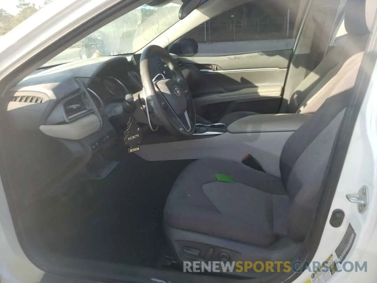 7 Photograph of a damaged car 4T1C11AK0MU599248 TOYOTA CAMRY 2021