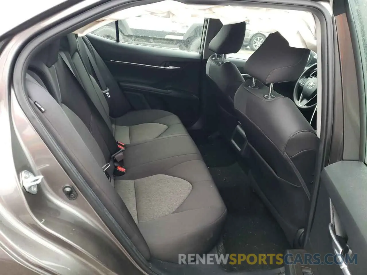 10 Фотография поврежденного автомобиля 4T1C11AK1MU464666 TOYOTA CAMRY 2021