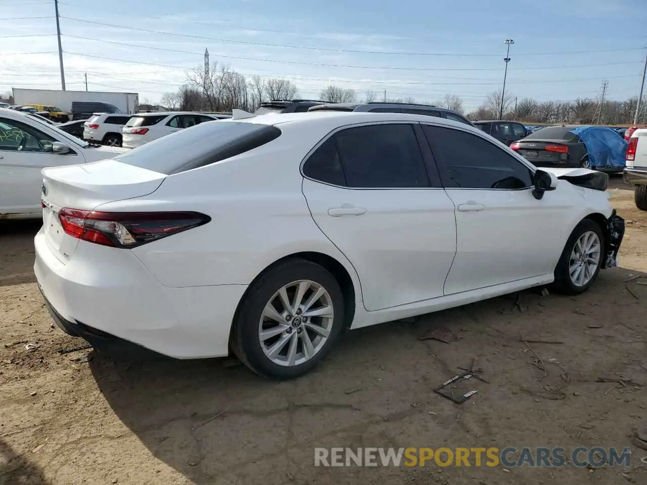 3 Photograph of a damaged car 4T1C11AK1MU469978 TOYOTA CAMRY 2021