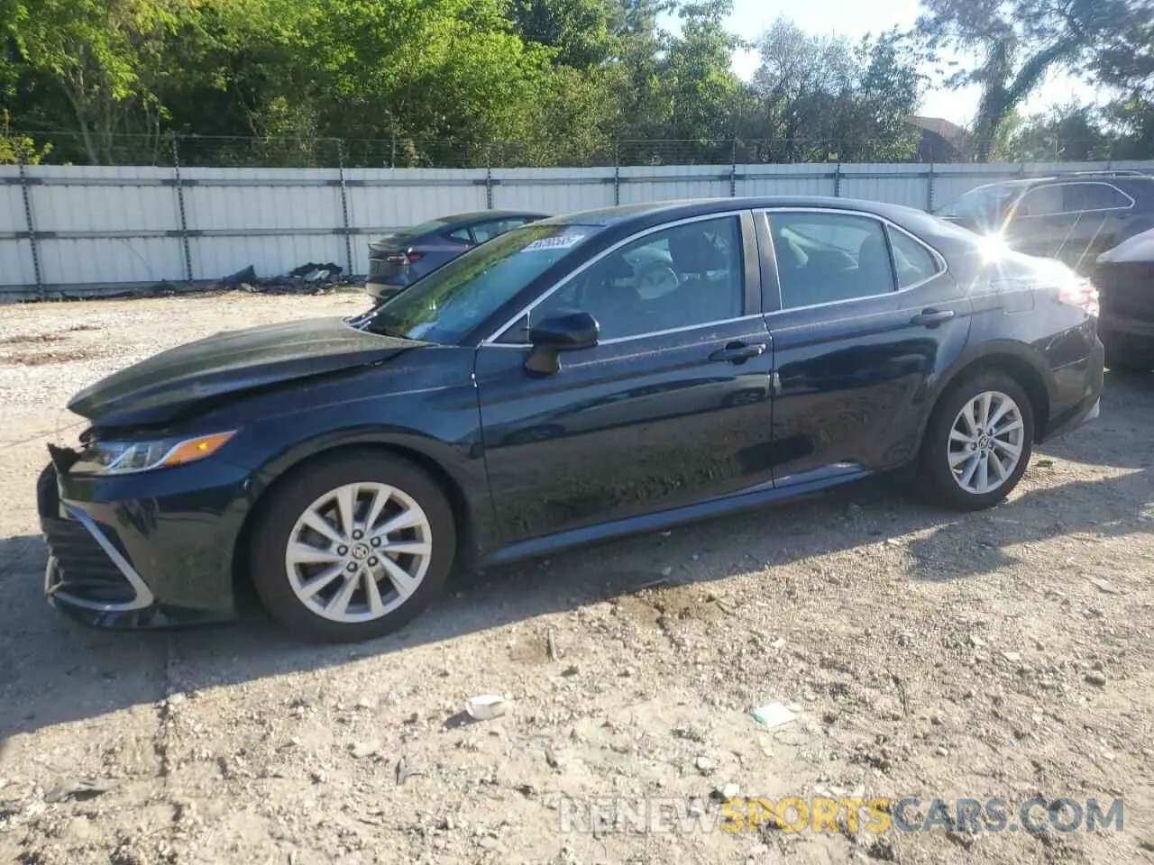 1 Фотография поврежденного автомобиля 4T1C11AK1MU511663 TOYOTA CAMRY 2021