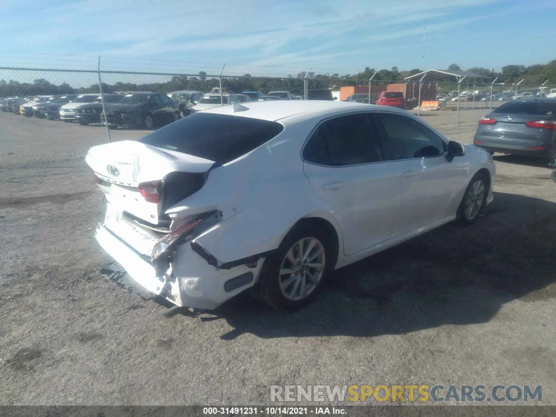 4 Photograph of a damaged car 4T1C11AK1MU581101 TOYOTA CAMRY 2021