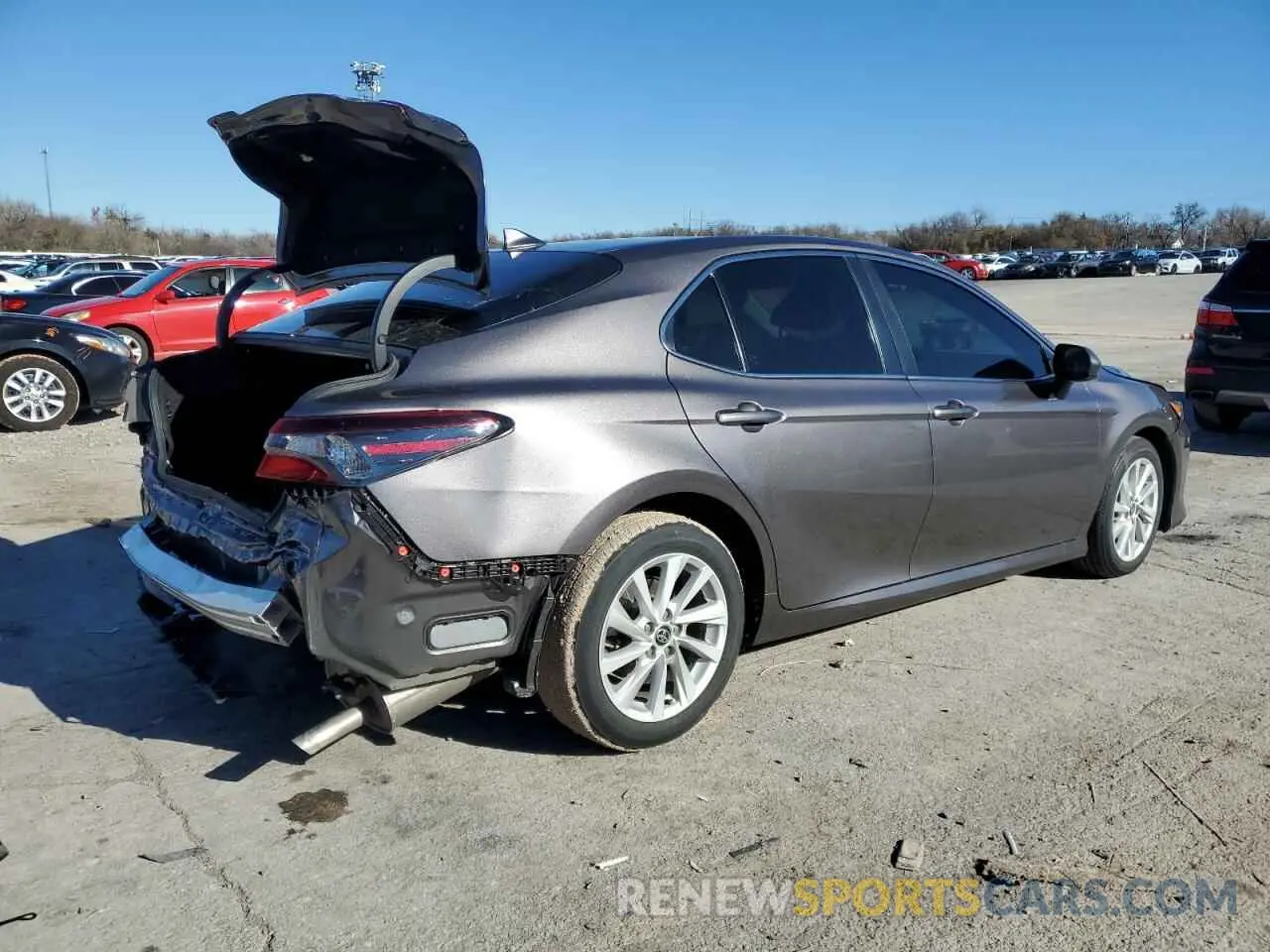 3 Photograph of a damaged car 4T1C11AK1MU612928 TOYOTA CAMRY 2021