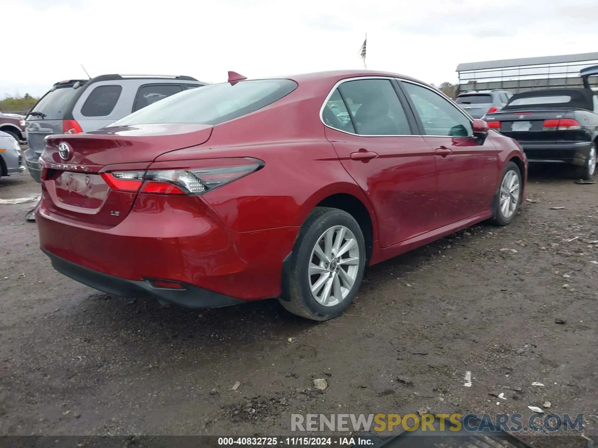4 Фотография поврежденного автомобиля 4T1C11AK2MU422183 TOYOTA CAMRY 2021