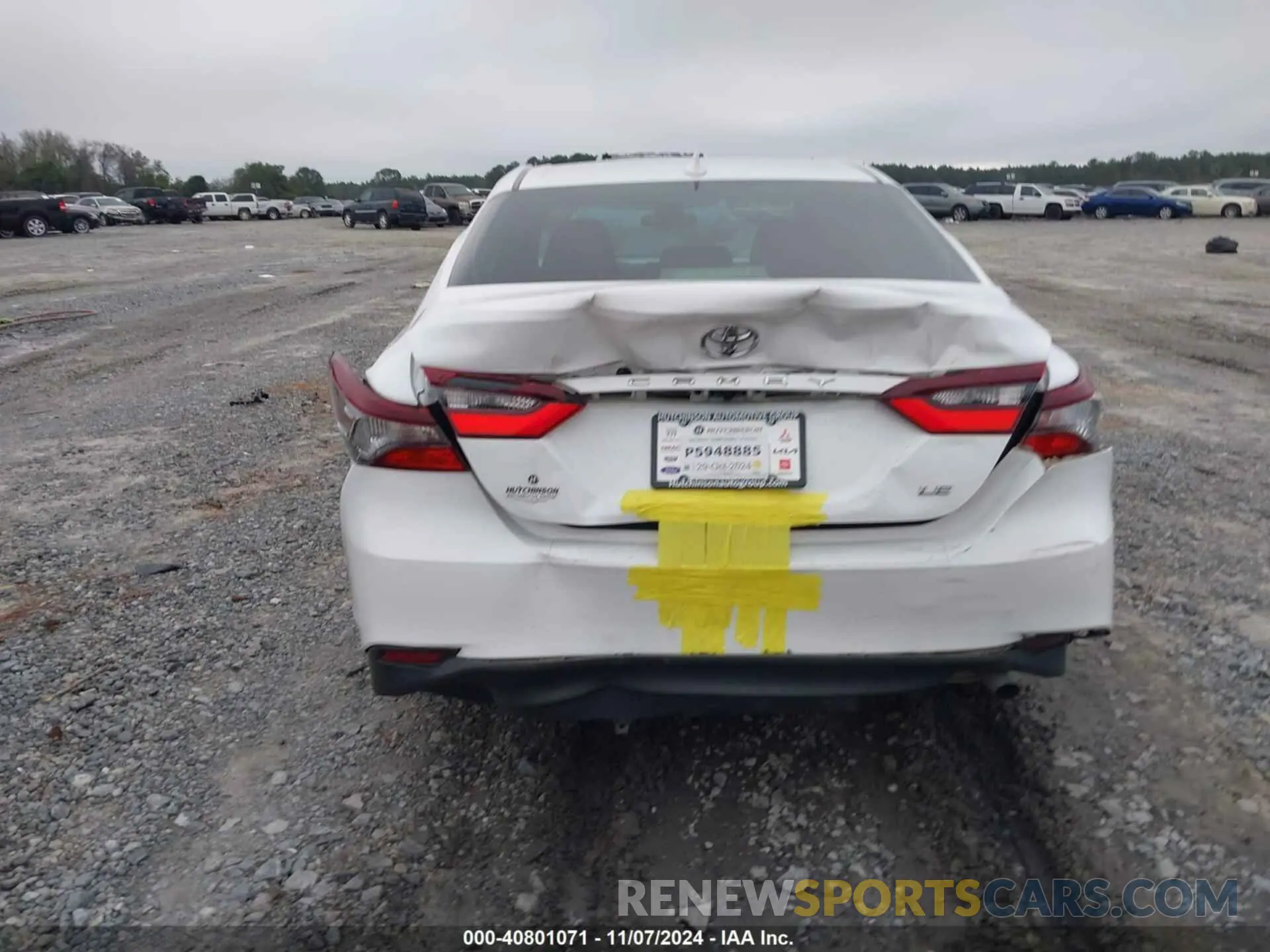 16 Photograph of a damaged car 4T1C11AK2MU545501 TOYOTA CAMRY 2021