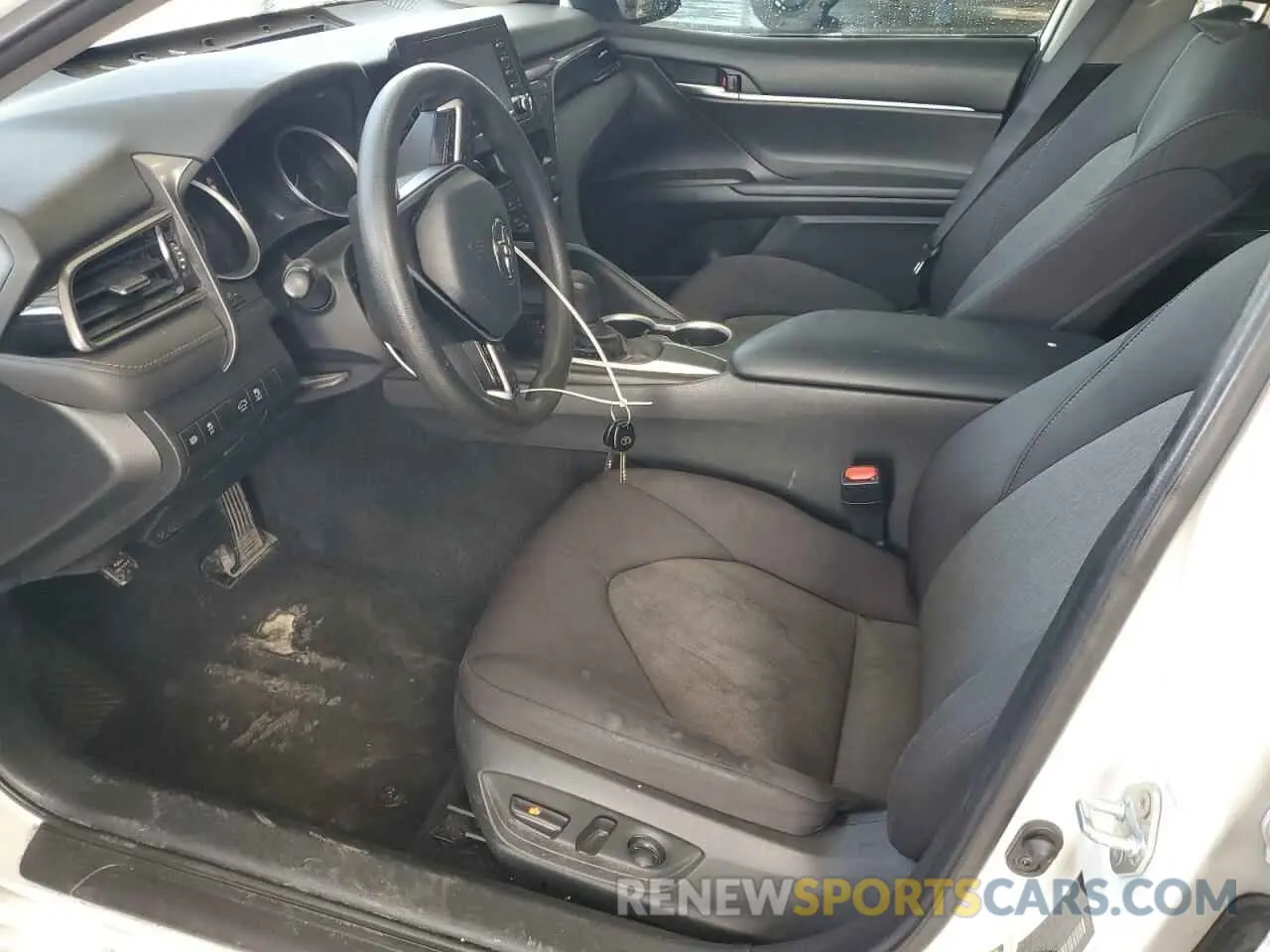 7 Фотография поврежденного автомобиля 4T1C11AK3MU454186 TOYOTA CAMRY 2021