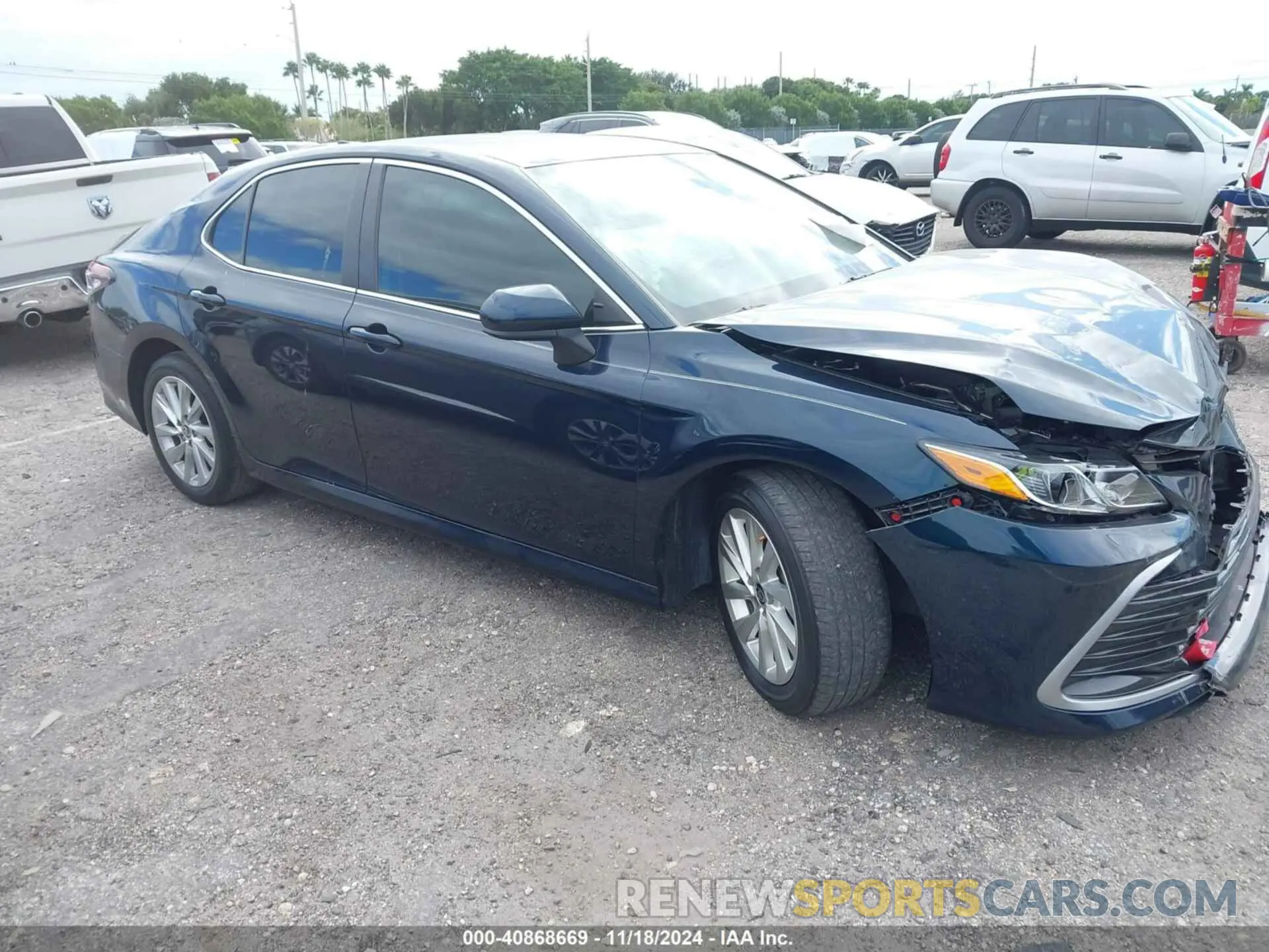1 Photograph of a damaged car 4T1C11AK3MU553753 TOYOTA CAMRY 2021