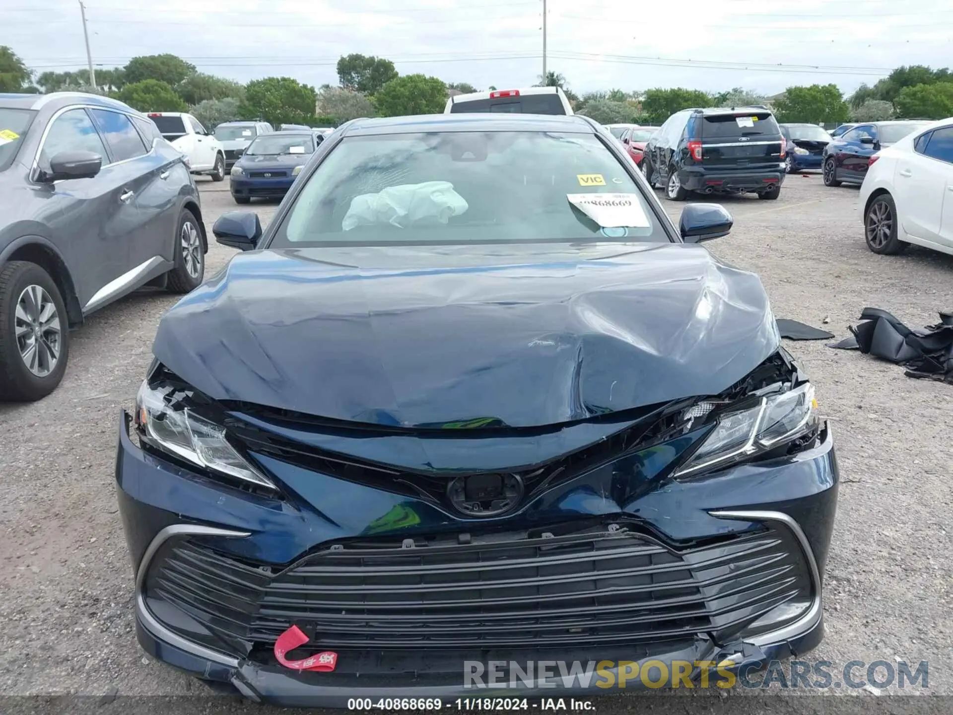 12 Photograph of a damaged car 4T1C11AK3MU553753 TOYOTA CAMRY 2021