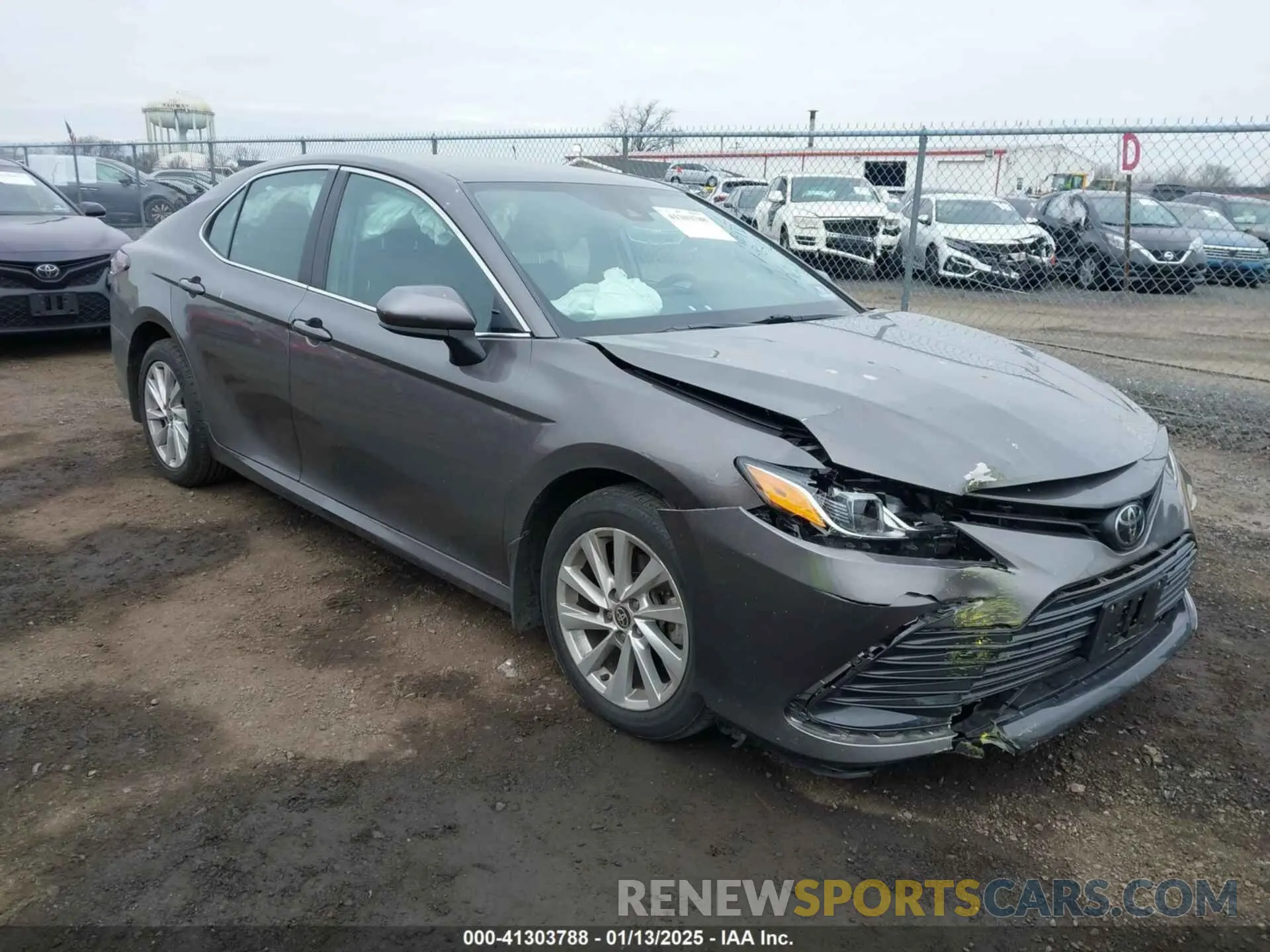 1 Photograph of a damaged car 4T1C11AK3MU553820 TOYOTA CAMRY 2021