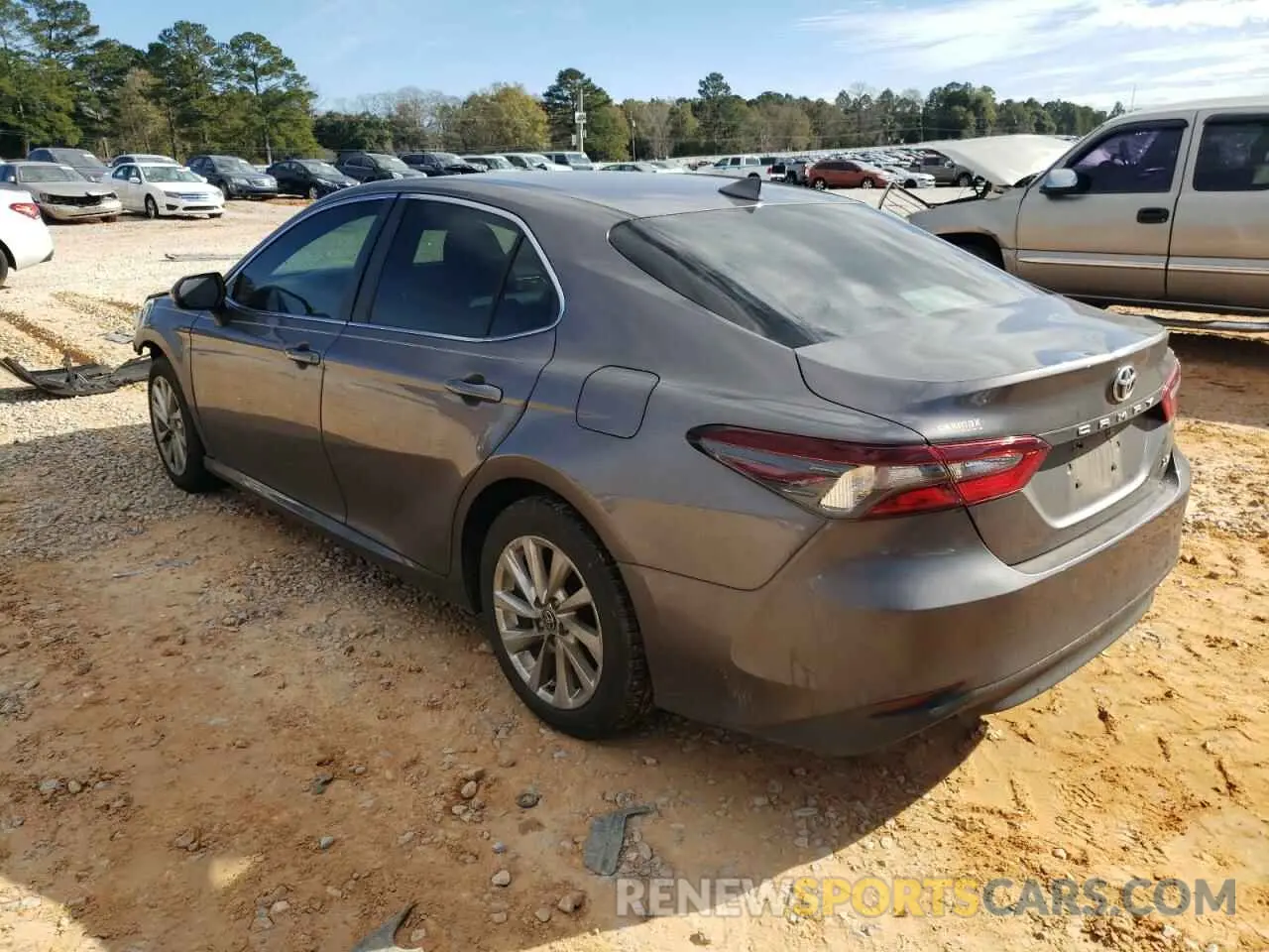 2 Фотография поврежденного автомобиля 4T1C11AK4MU437199 TOYOTA CAMRY 2021