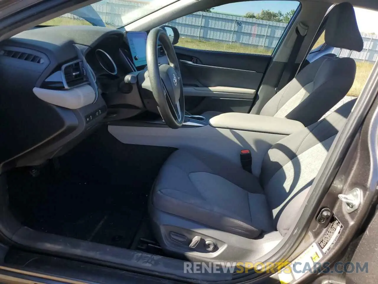 7 Photograph of a damaged car 4T1C11AK4MU456299 TOYOTA CAMRY 2021