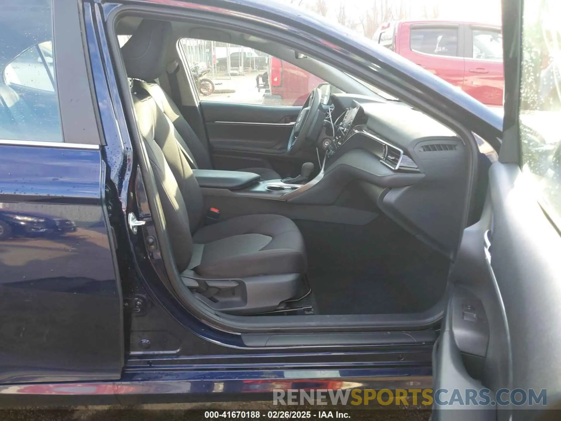 5 Photograph of a damaged car 4T1C11AK4MU461468 TOYOTA CAMRY 2021