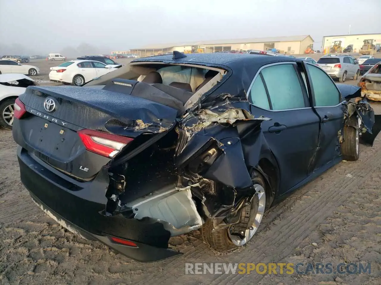 4 Фотография поврежденного автомобиля 4T1C11AK4MU464905 TOYOTA CAMRY 2021