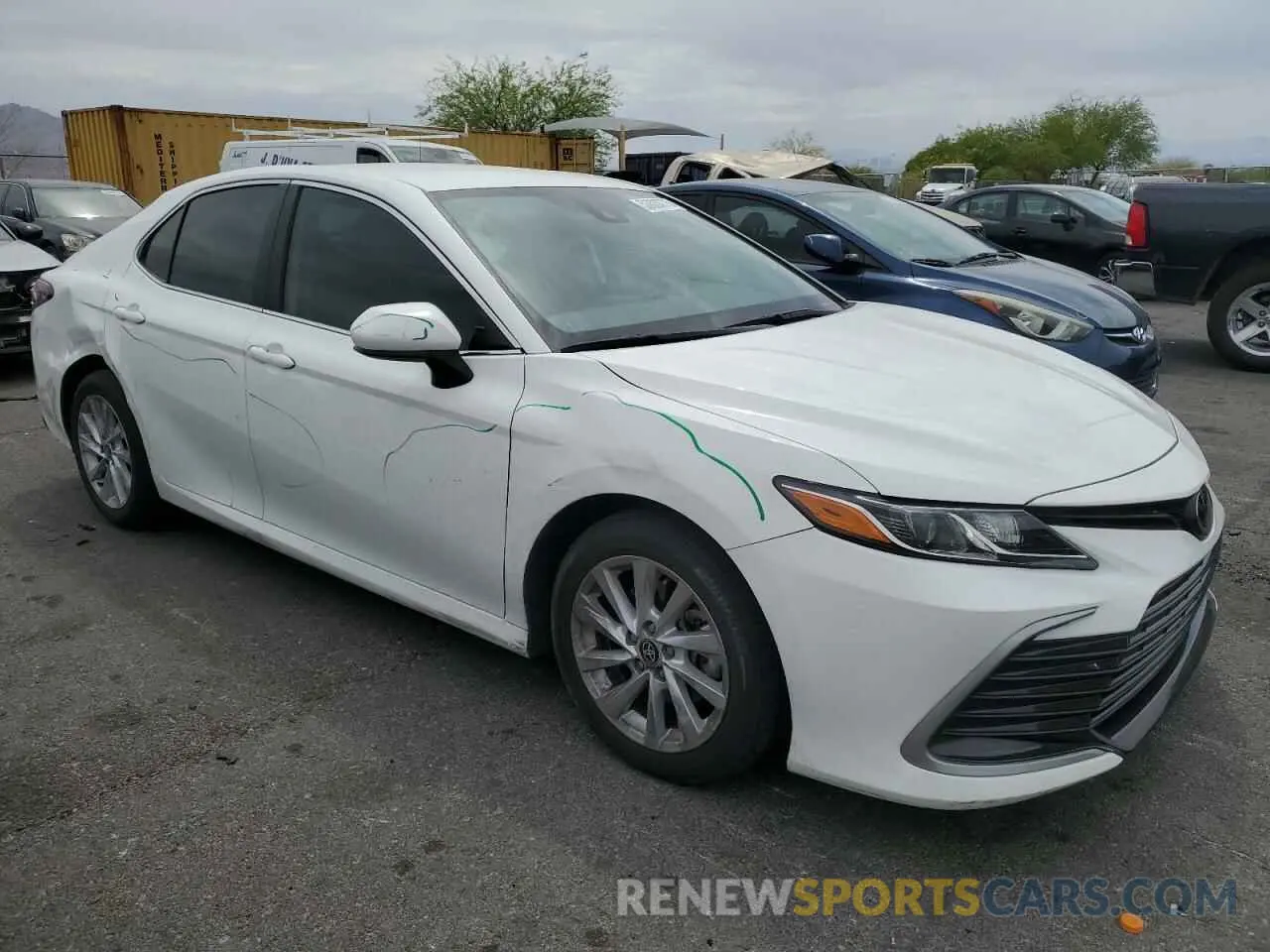 4 Photograph of a damaged car 4T1C11AK4MU473586 TOYOTA CAMRY 2021