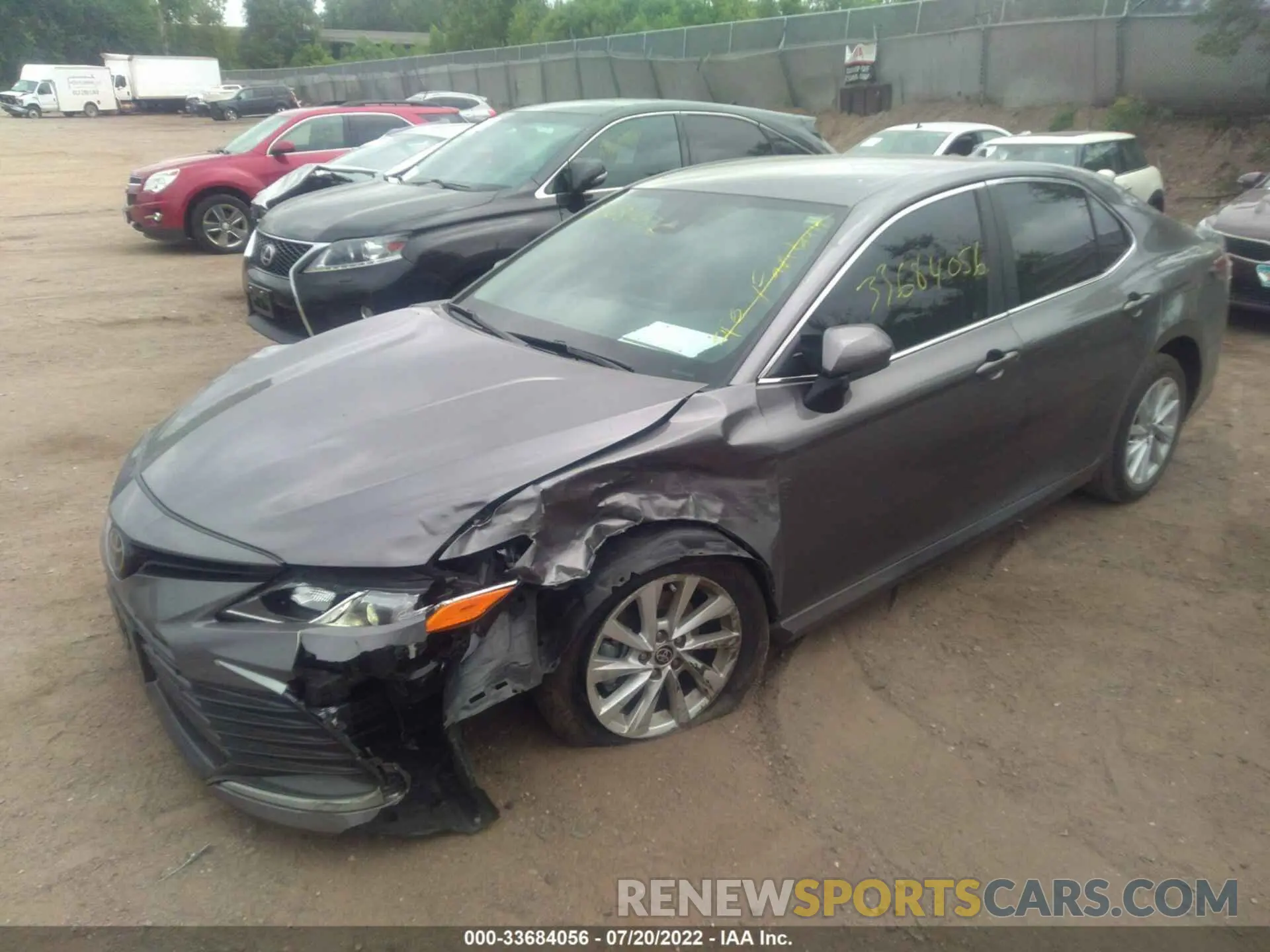 2 Фотография поврежденного автомобиля 4T1C11AK4MU570738 TOYOTA CAMRY 2021