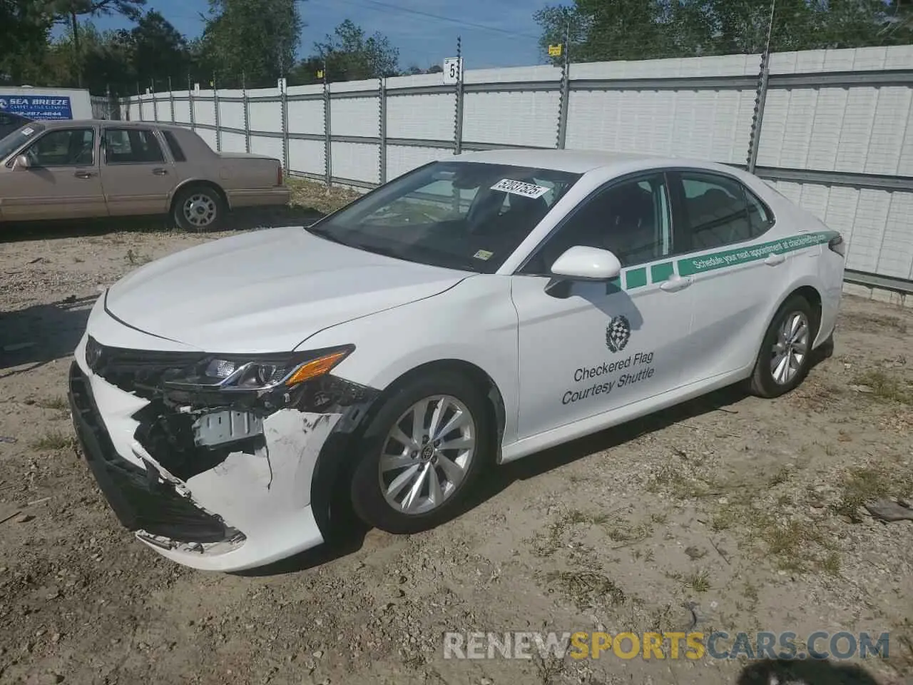 1 Photograph of a damaged car 4T1C11AK4MU575583 TOYOTA CAMRY 2021