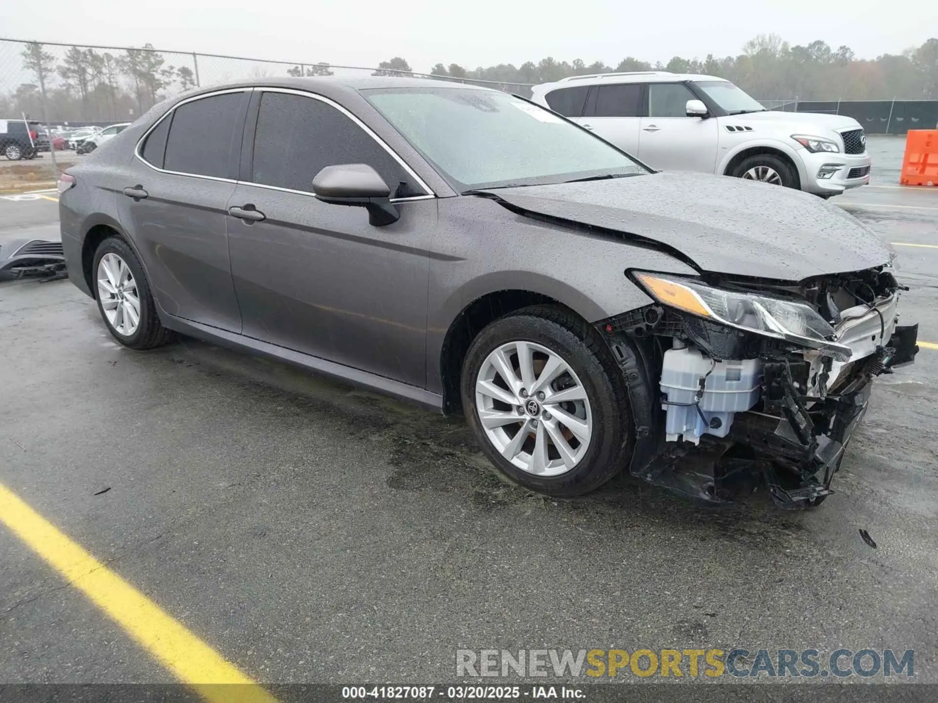 1 Photograph of a damaged car 4T1C11AK4MU577897 TOYOTA CAMRY 2021