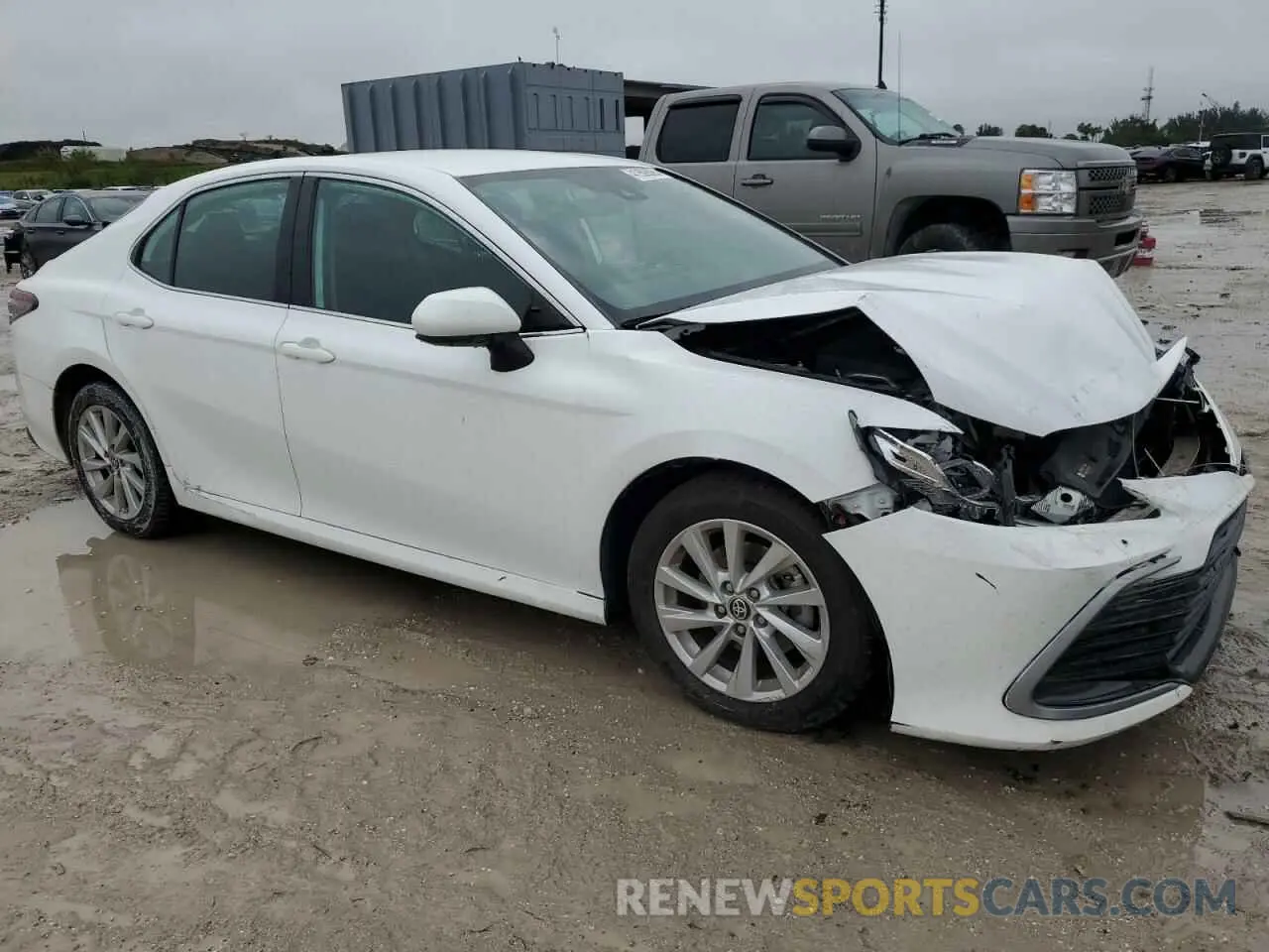 4 Photograph of a damaged car 4T1C11AK5MU415292 TOYOTA CAMRY 2021