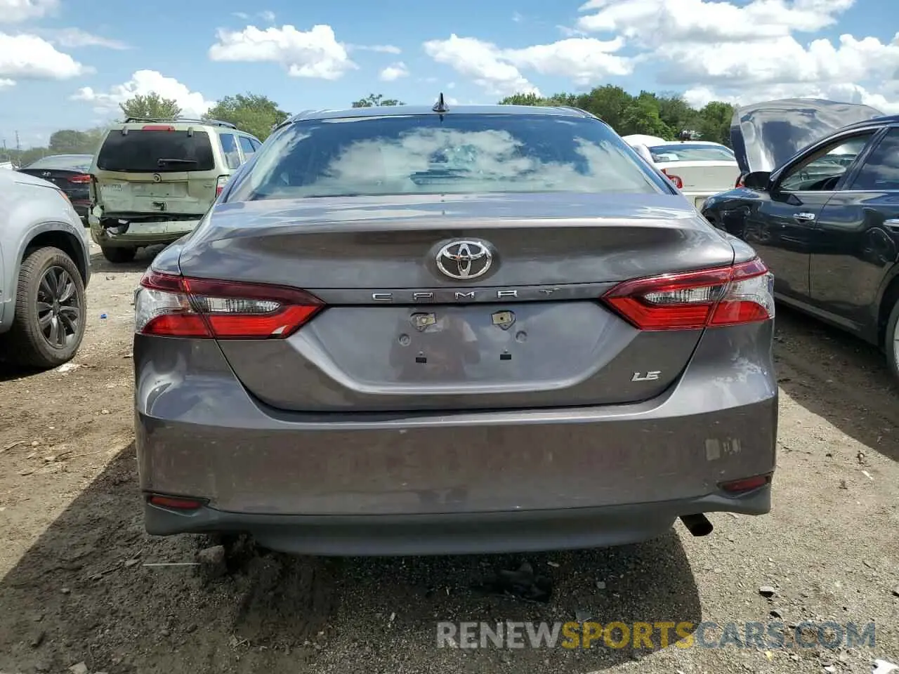 6 Photograph of a damaged car 4T1C11AK5MU444016 TOYOTA CAMRY 2021