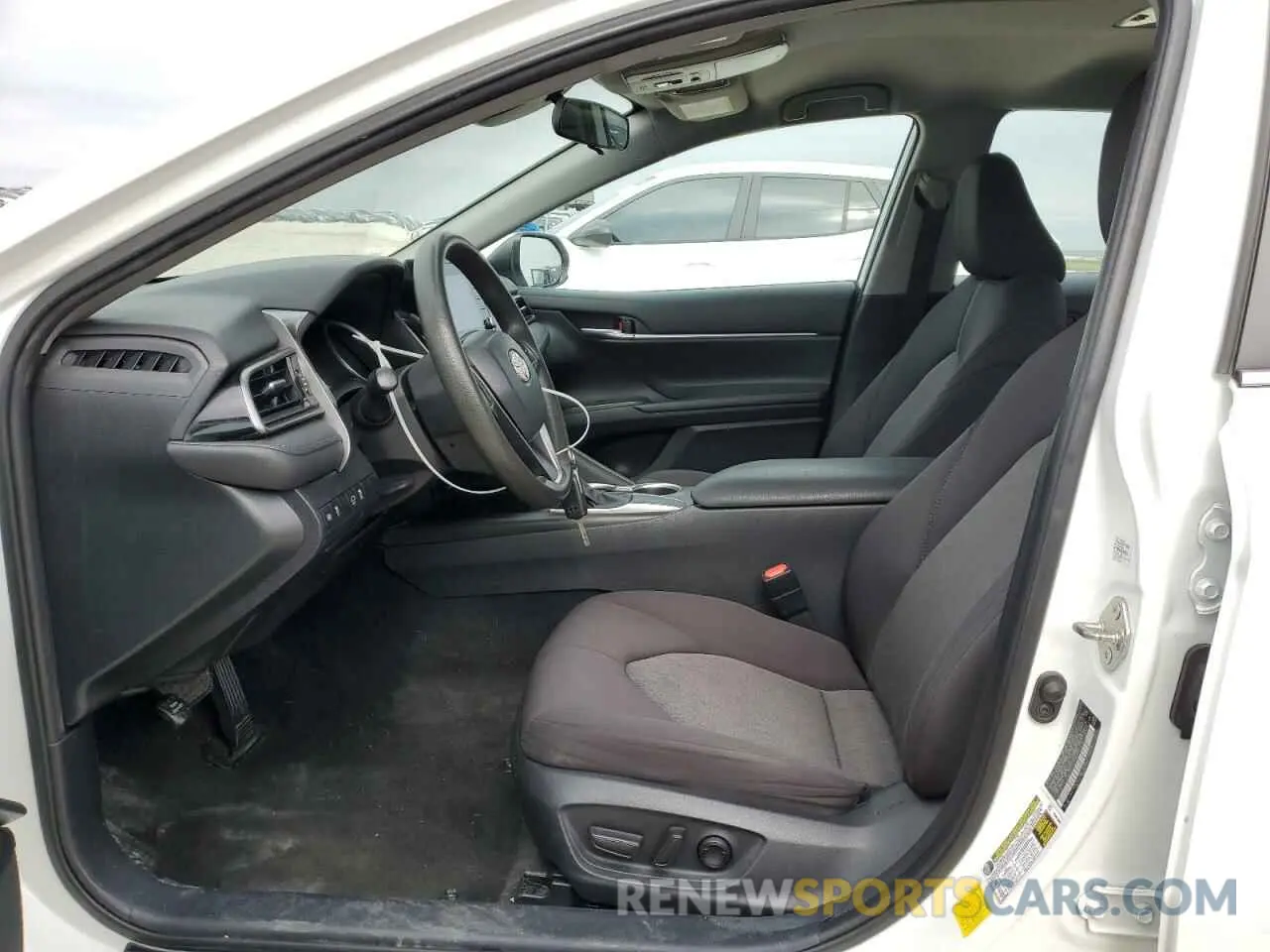 7 Photograph of a damaged car 4T1C11AK5MU517529 TOYOTA CAMRY 2021