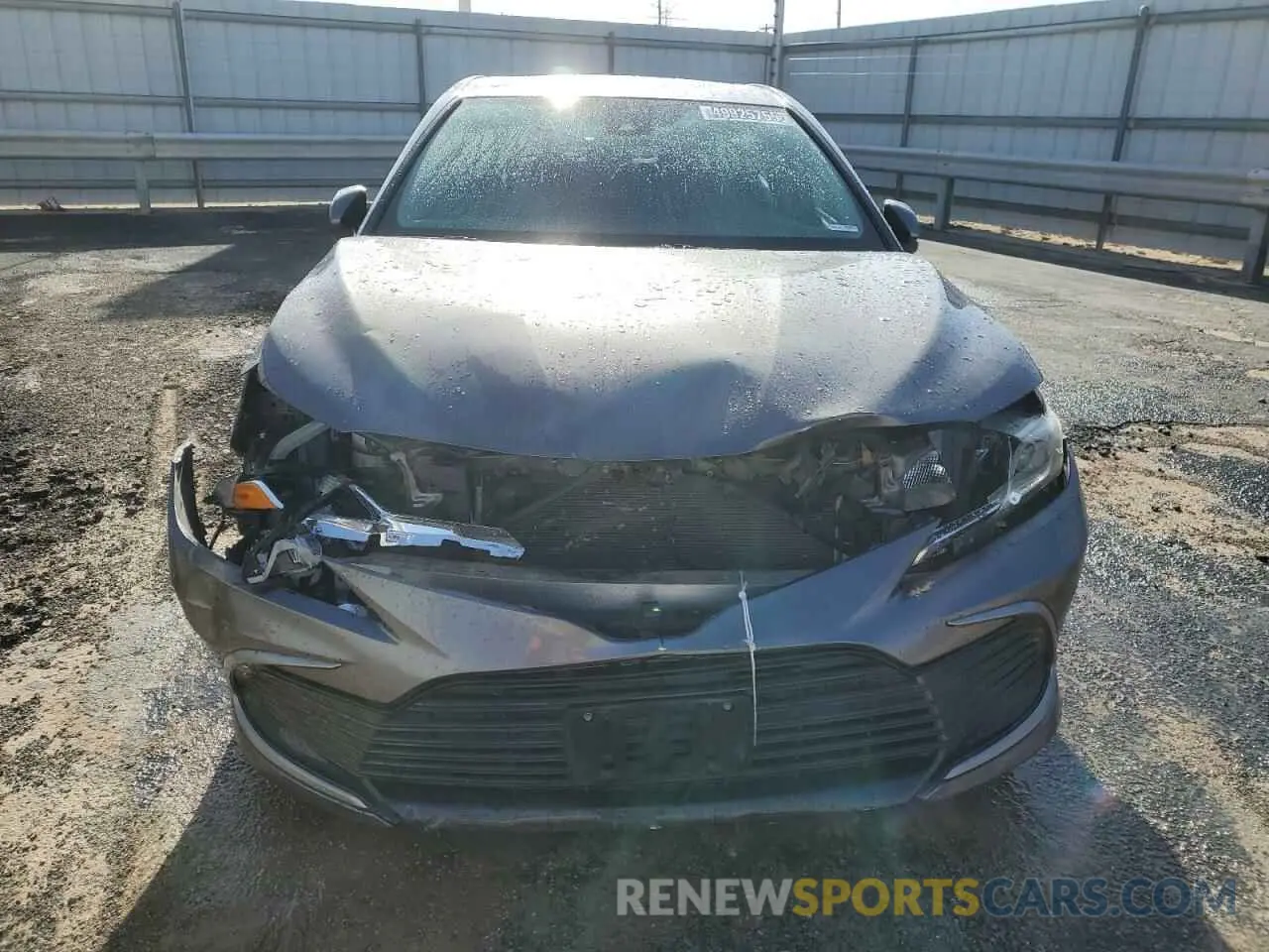 5 Photograph of a damaged car 4T1C11AK5MU541717 TOYOTA CAMRY 2021