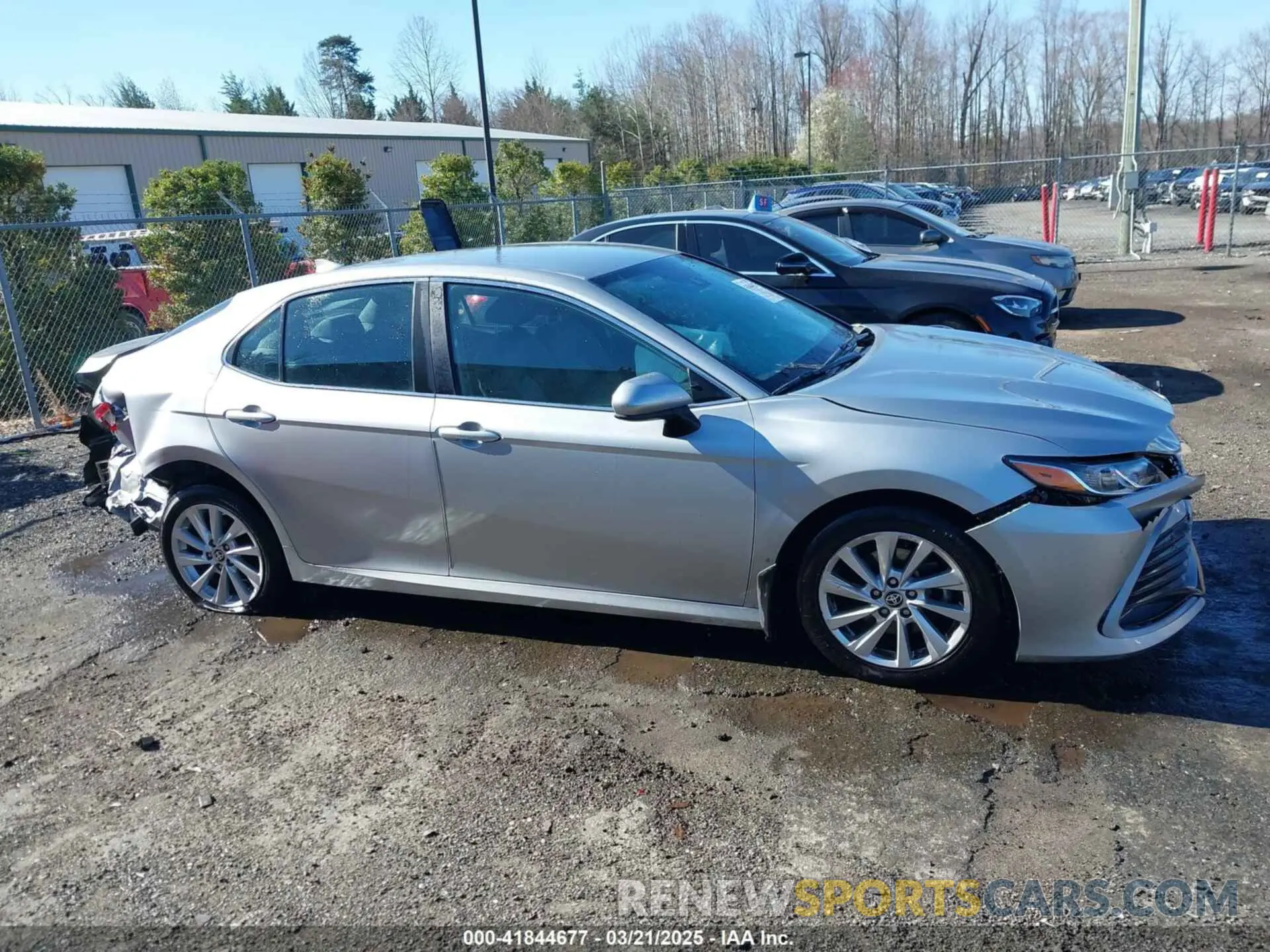 13 Photograph of a damaged car 4T1C11AK6MU420159 TOYOTA CAMRY 2021