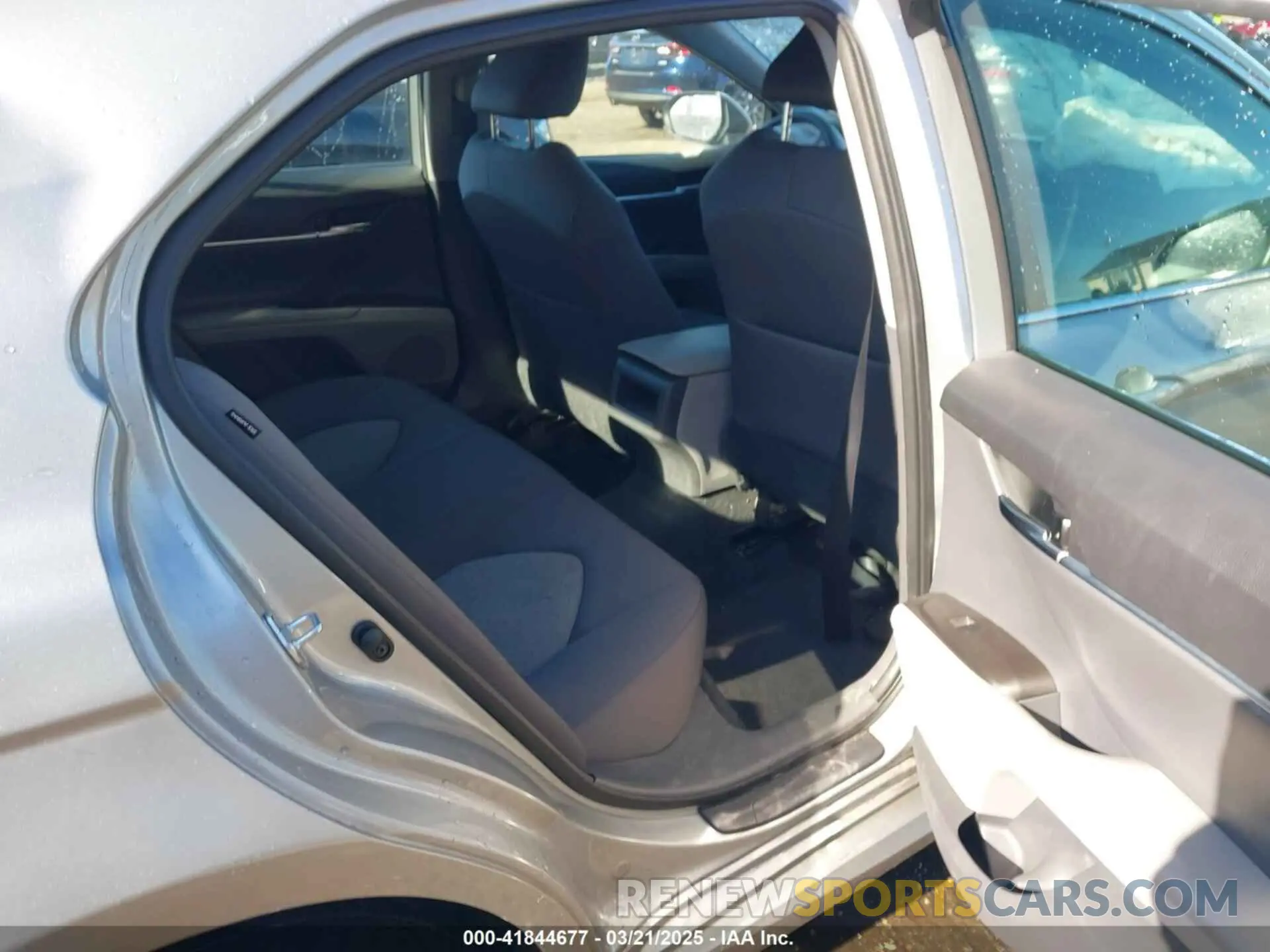 8 Photograph of a damaged car 4T1C11AK6MU420159 TOYOTA CAMRY 2021