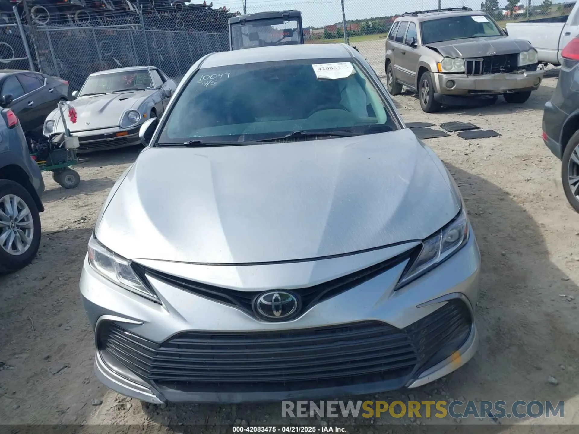 12 Photograph of a damaged car 4T1C11AK6MU443408 TOYOTA CAMRY 2021
