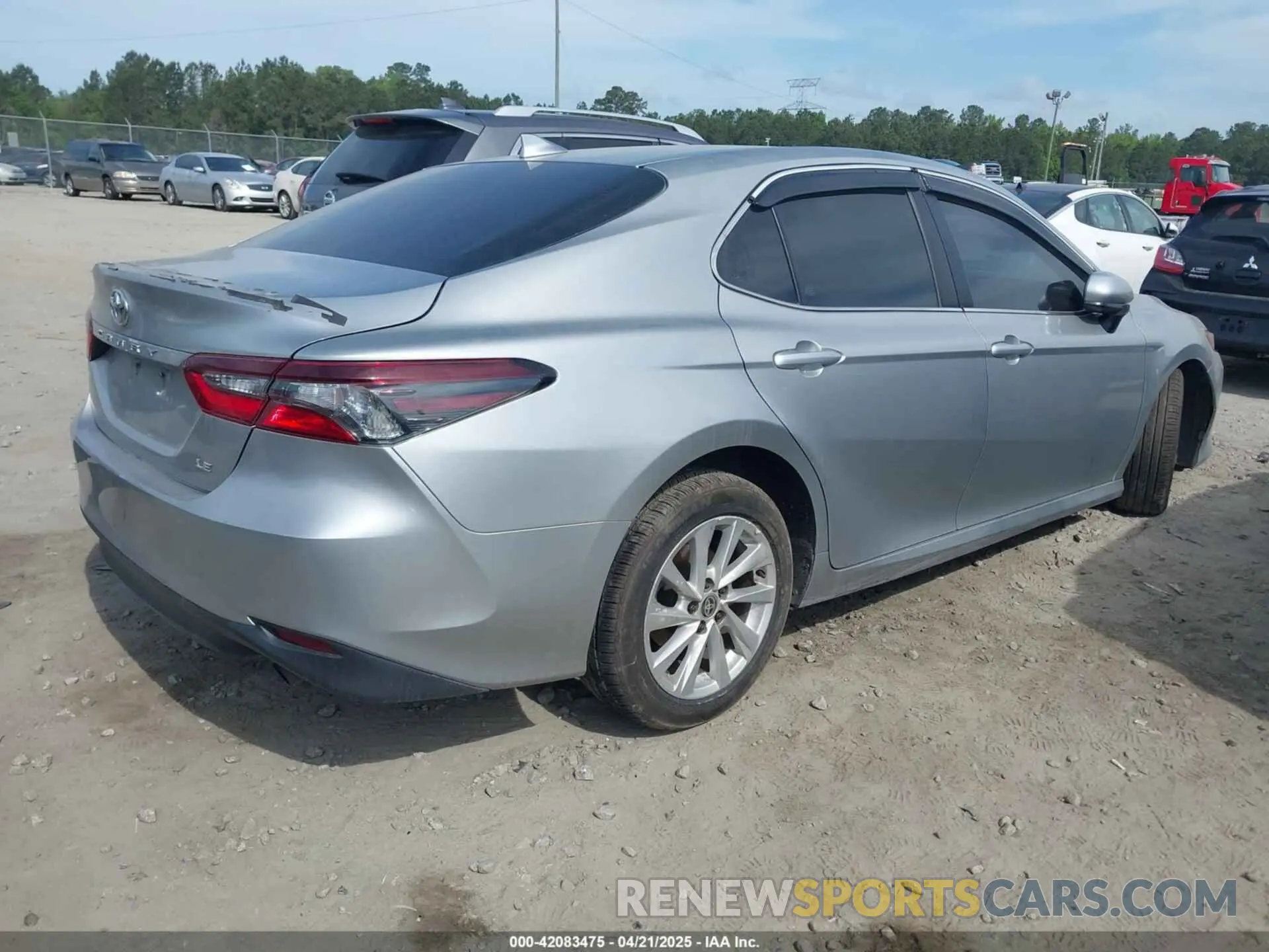 4 Photograph of a damaged car 4T1C11AK6MU443408 TOYOTA CAMRY 2021