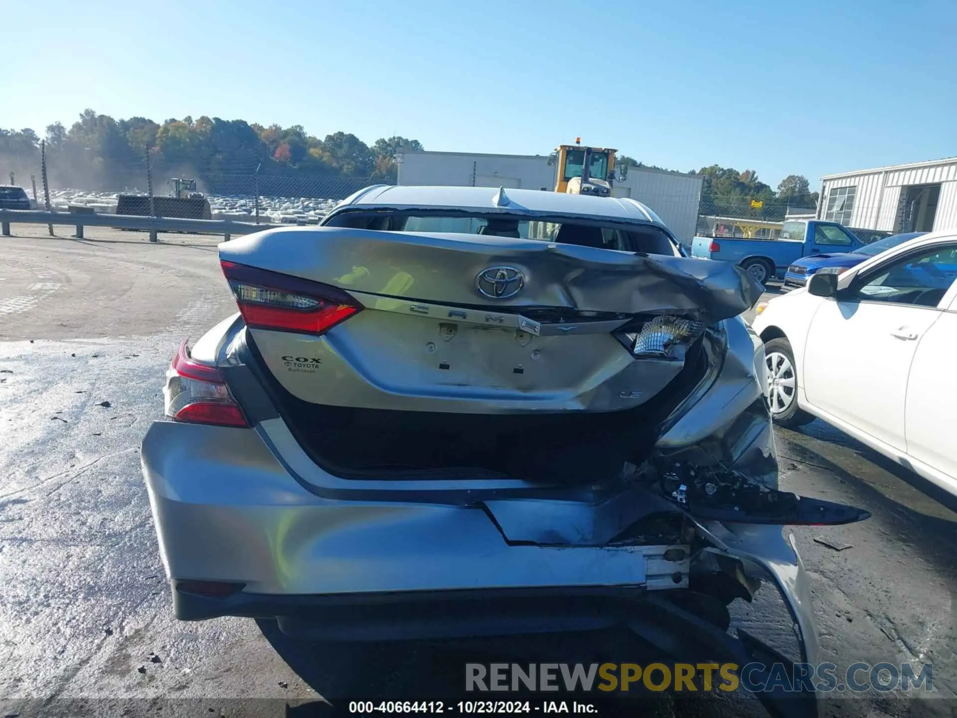 16 Photograph of a damaged car 4T1C11AK6MU456062 TOYOTA CAMRY 2021