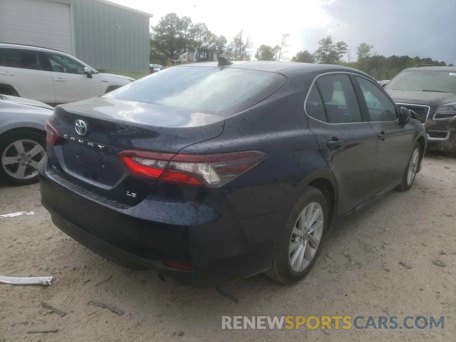 4 Photograph of a damaged car 4T1C11AK6MU535019 TOYOTA CAMRY 2021