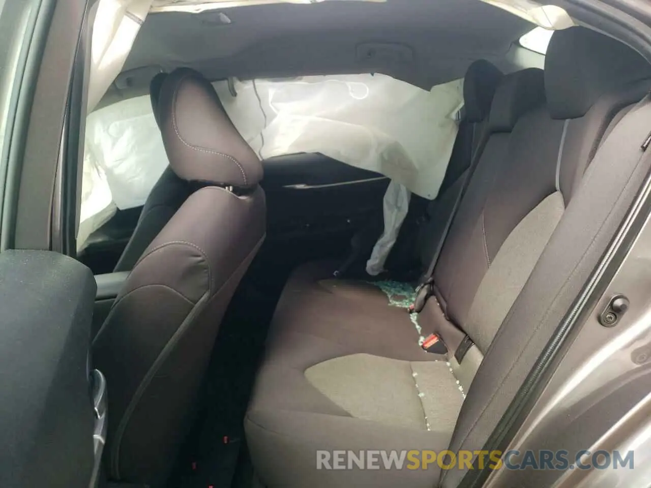 6 Photograph of a damaged car 4T1C11AK6MU594992 TOYOTA CAMRY 2021