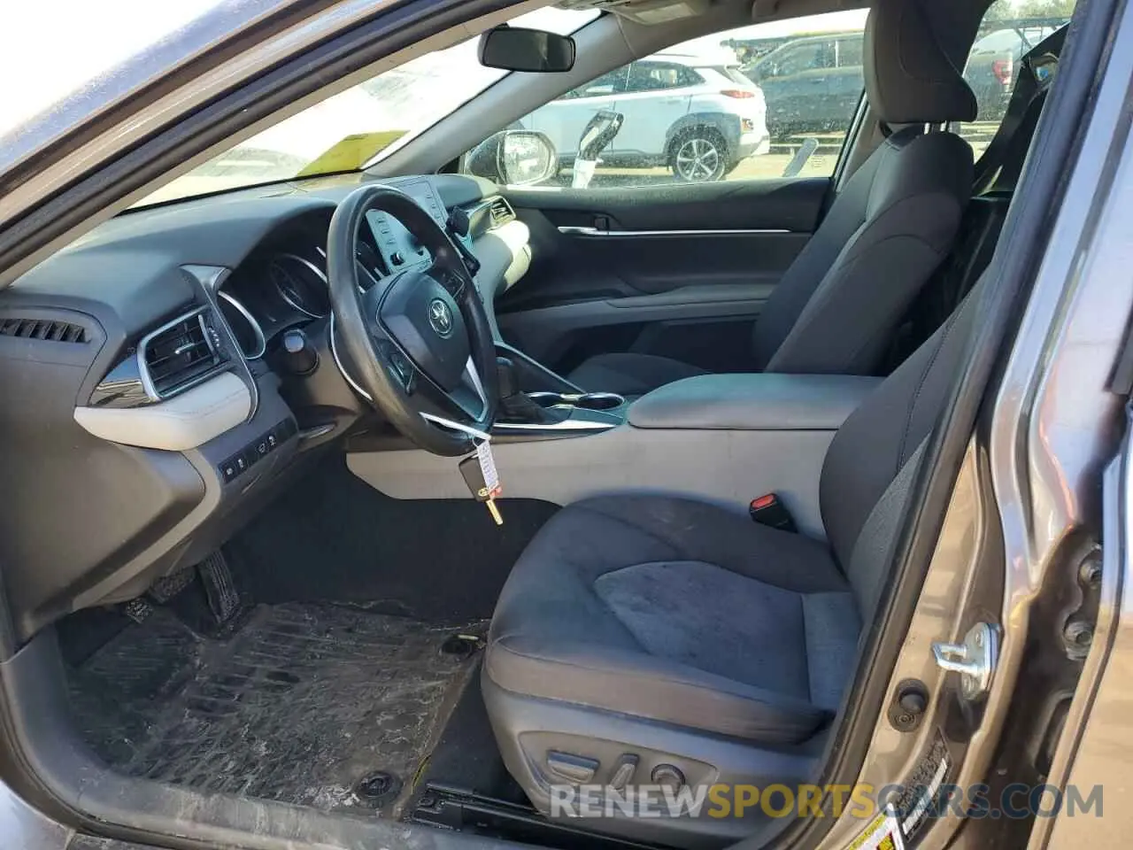 7 Photograph of a damaged car 4T1C11AK6MU598296 TOYOTA CAMRY 2021