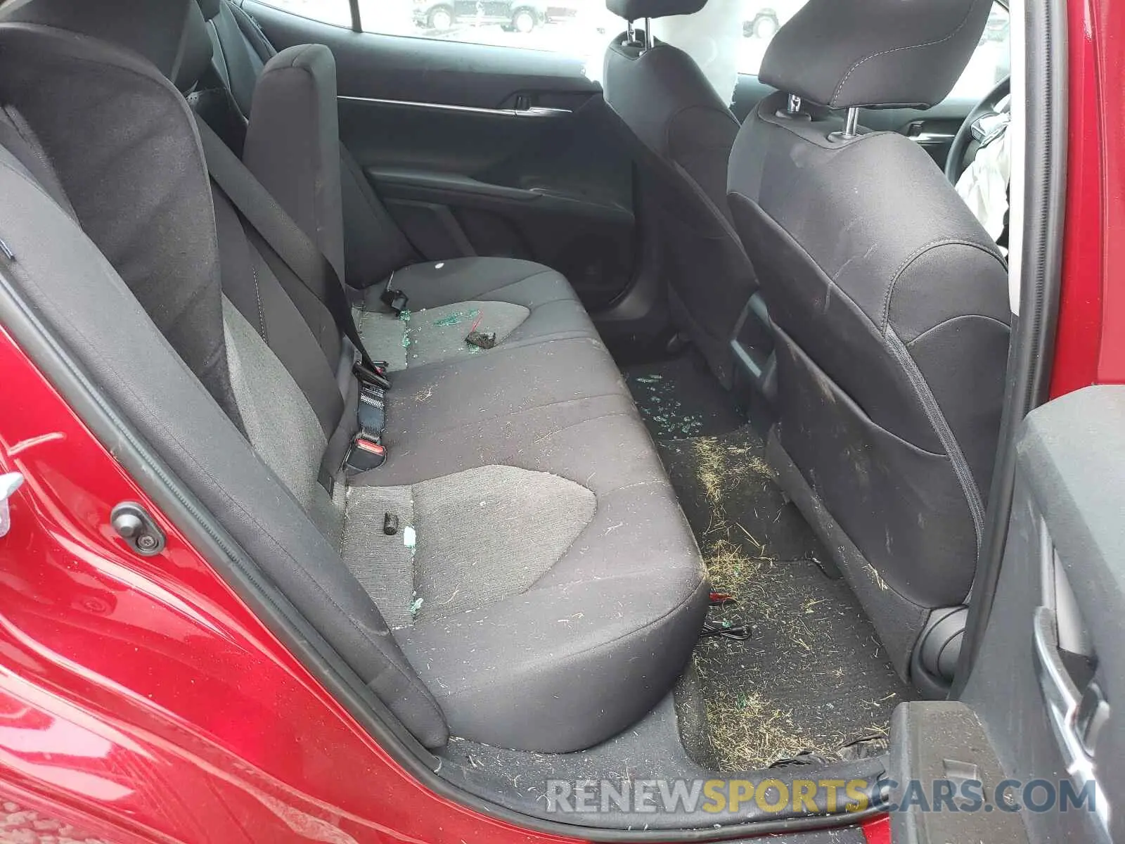 6 Photograph of a damaged car 4T1C11AK6MU610625 TOYOTA CAMRY 2021