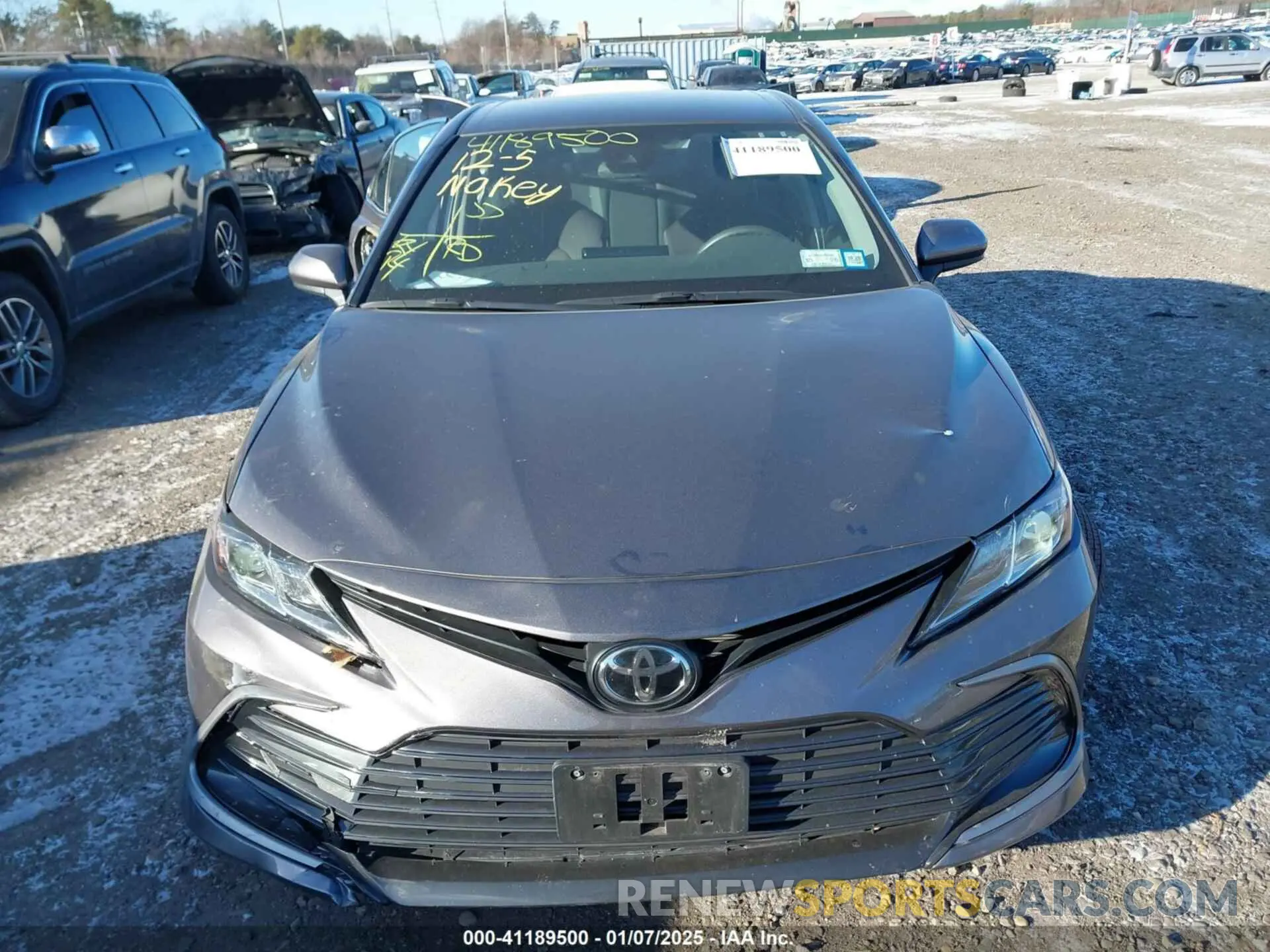 12 Фотография поврежденного автомобиля 4T1C11AK6MU616117 TOYOTA CAMRY 2021