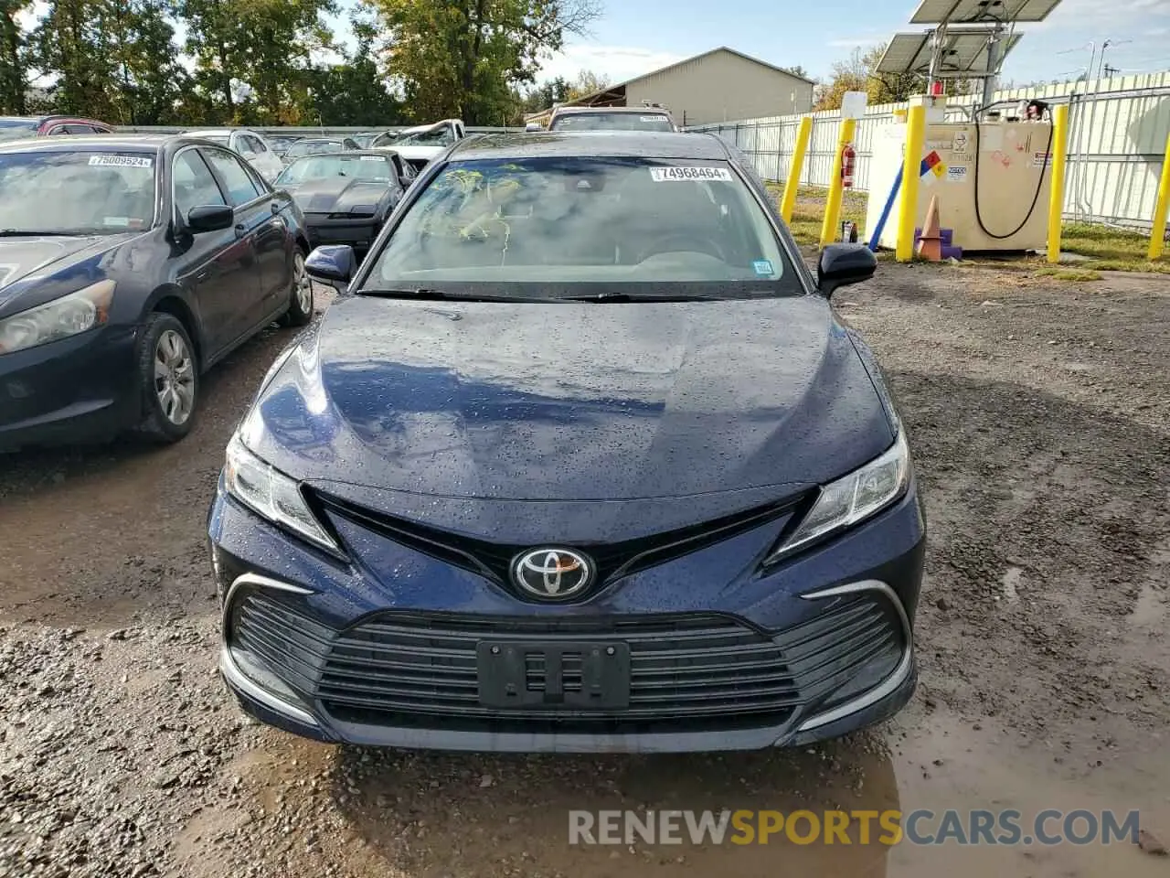 5 Photograph of a damaged car 4T1C11AK7MU475218 TOYOTA CAMRY 2021