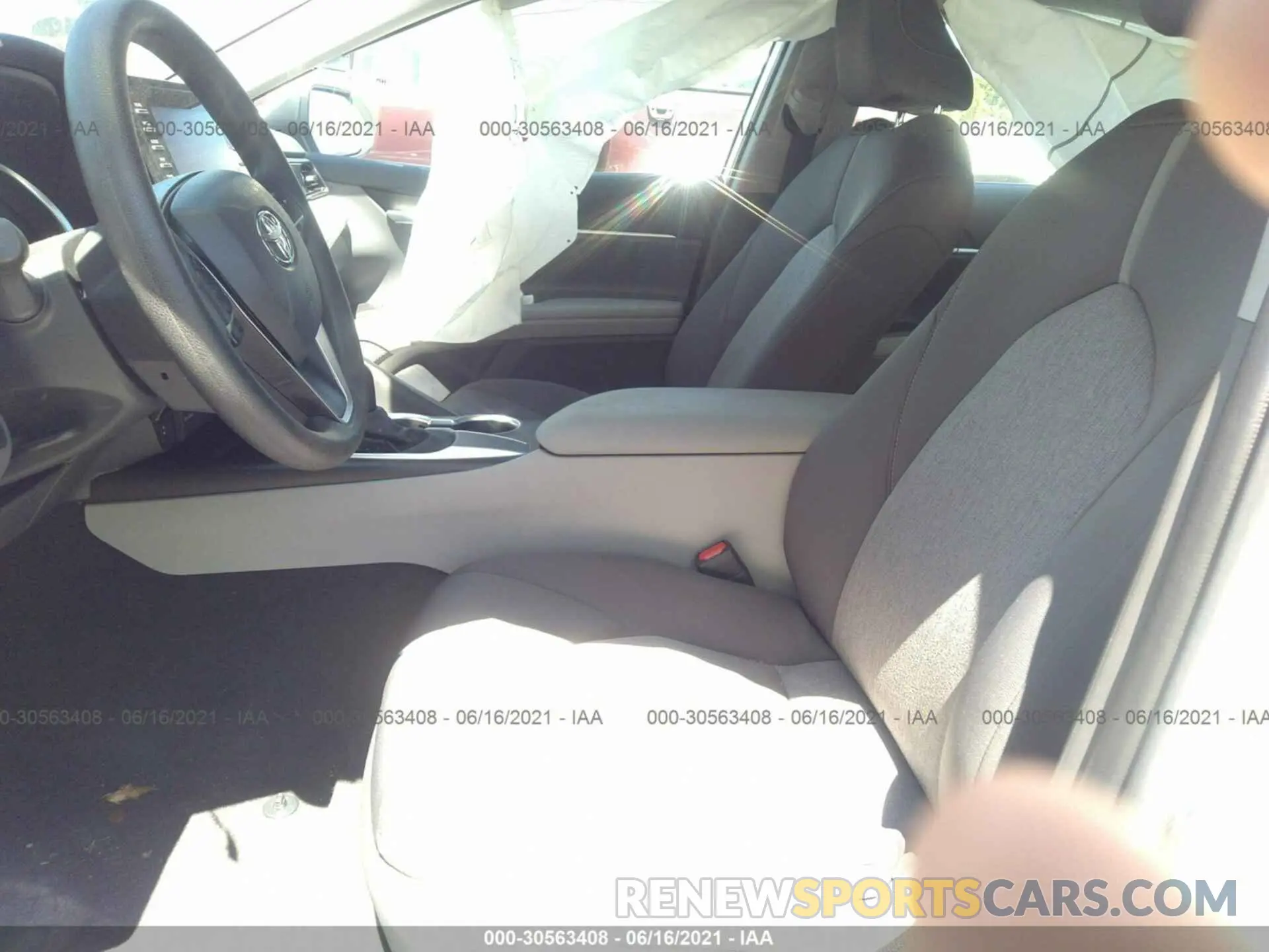 5 Photograph of a damaged car 4T1C11AK7MU542853 TOYOTA CAMRY 2021