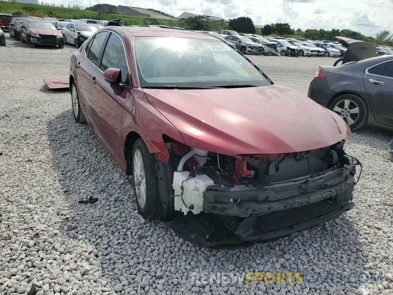 1 Фотография поврежденного автомобиля 4T1C11AK7MU546109 TOYOTA CAMRY 2021