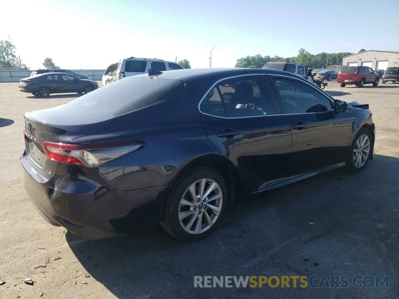3 Photograph of a damaged car 4T1C11AK7MU589672 TOYOTA CAMRY 2021