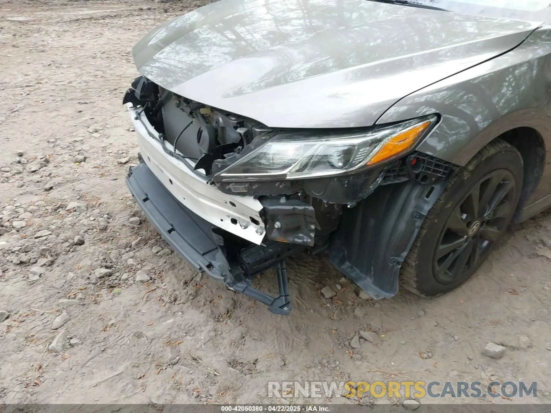 6 Photograph of a damaged car 4T1C11AK7MU616529 TOYOTA CAMRY 2021