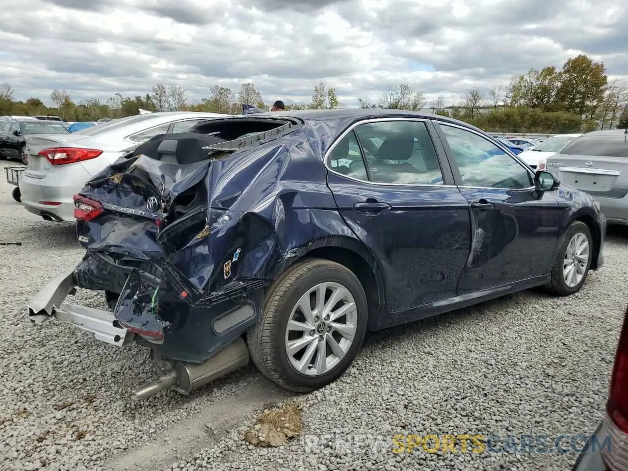 3 Photograph of a damaged car 4T1C11AK8MU477477 TOYOTA CAMRY 2021