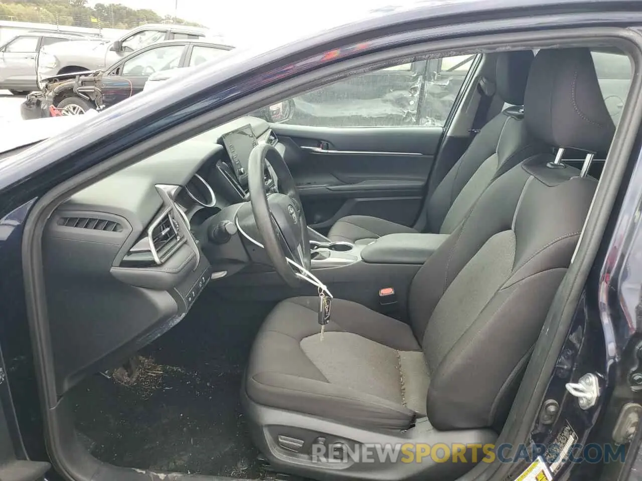 7 Photograph of a damaged car 4T1C11AK8MU477477 TOYOTA CAMRY 2021